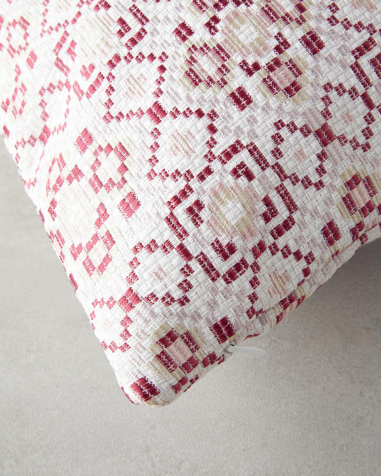 Mozaik Dekoratif Kırlent 45x45 cm Ekru-Bordo