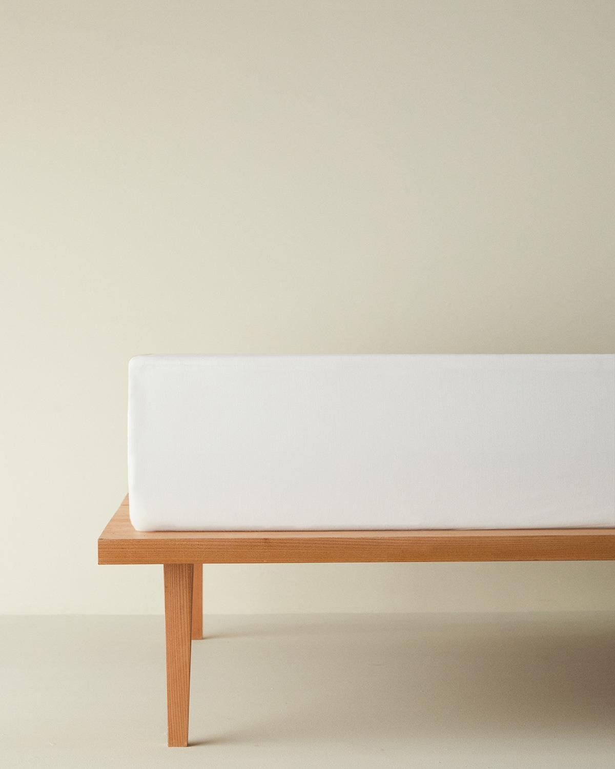 Novella Premium Pamuk Dokulu Tek Kişilik Lastikli Çarşaf 100x200 cm Beyaz