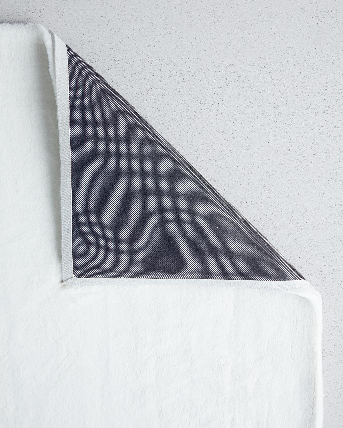 Orni Pelüş Post 150x200 cm Krem