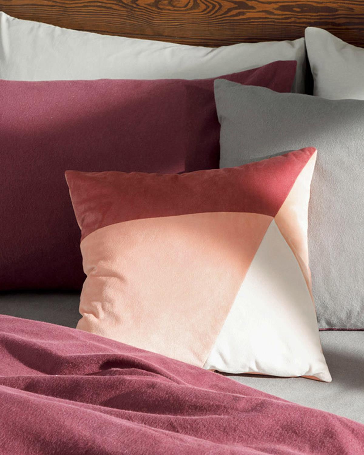 Patchwork Kadife Dolgulu Kırlent Pembe - Krem