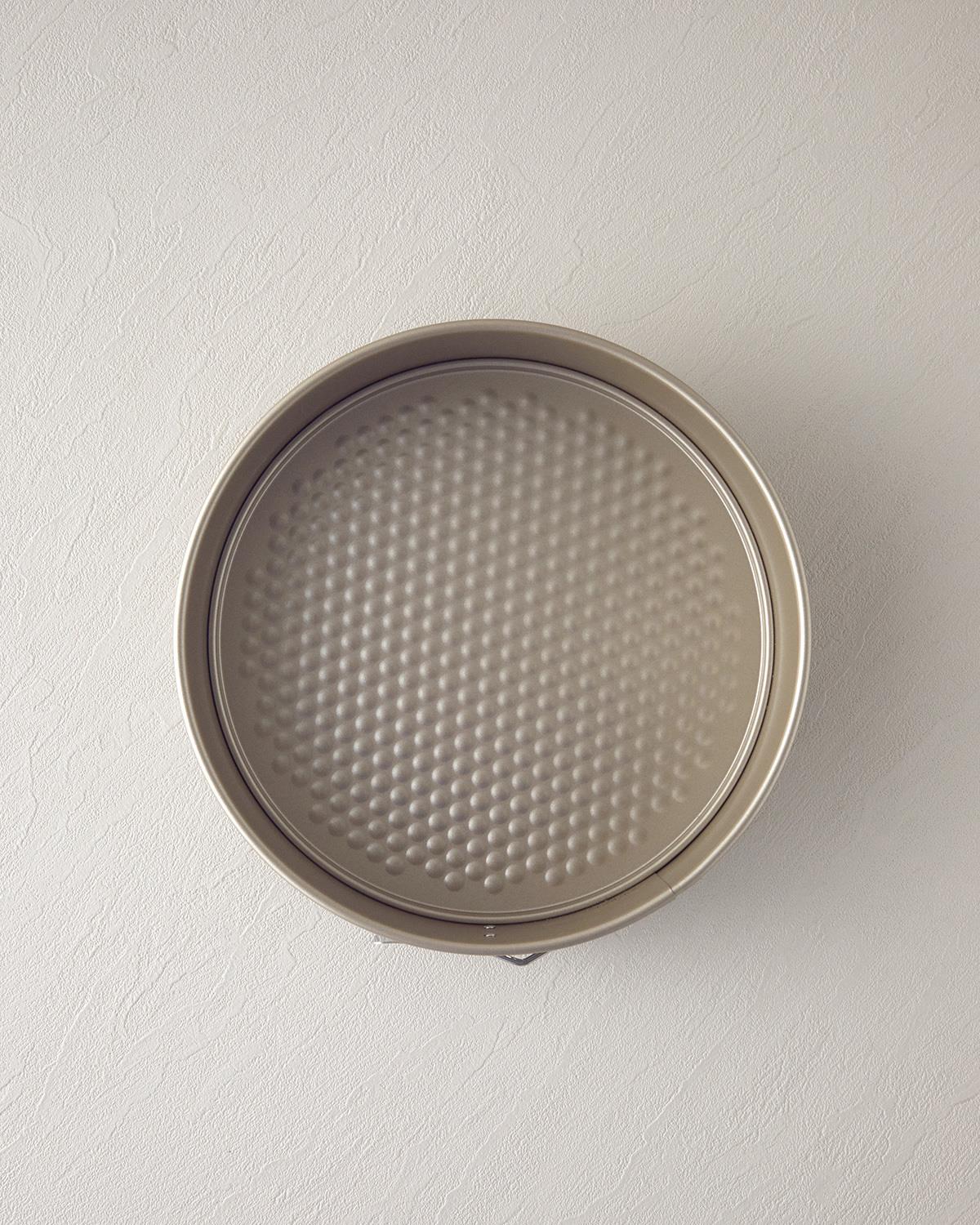 Patisserie Clamp Karbon Çelik Kek Kalıbı 24 cm Şampanya