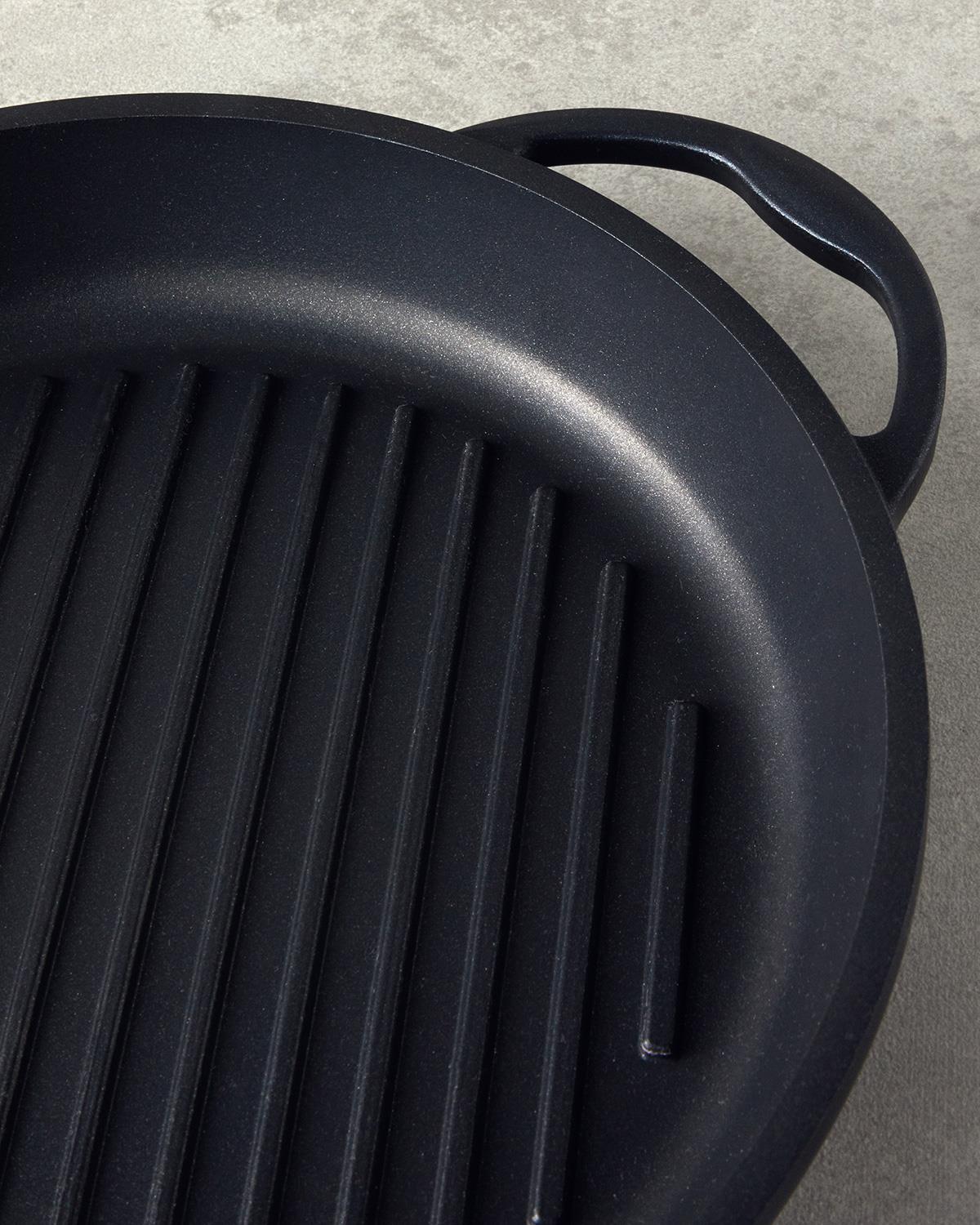 Perfecto Alüminyum Döküm Yuvarlak Grill Tava 28 cm Siyah