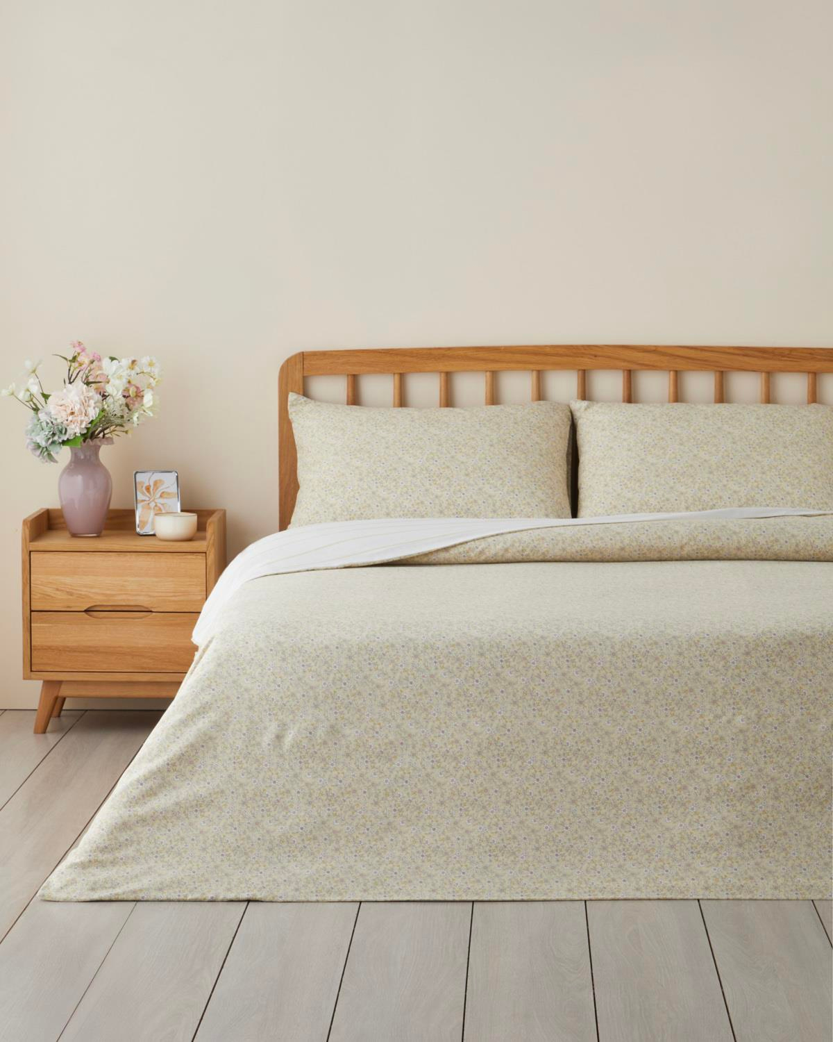 Petty Chic Kolay Ütülenir Çift Kişilik Nevresim Seti 200x220 cm Açık Sarı