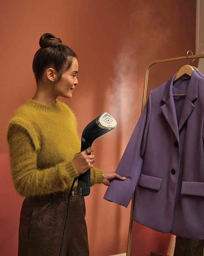 Philips 7000 Serisi STH7060/80 Taşınabilir Buharlı Düzleştirici Siyah