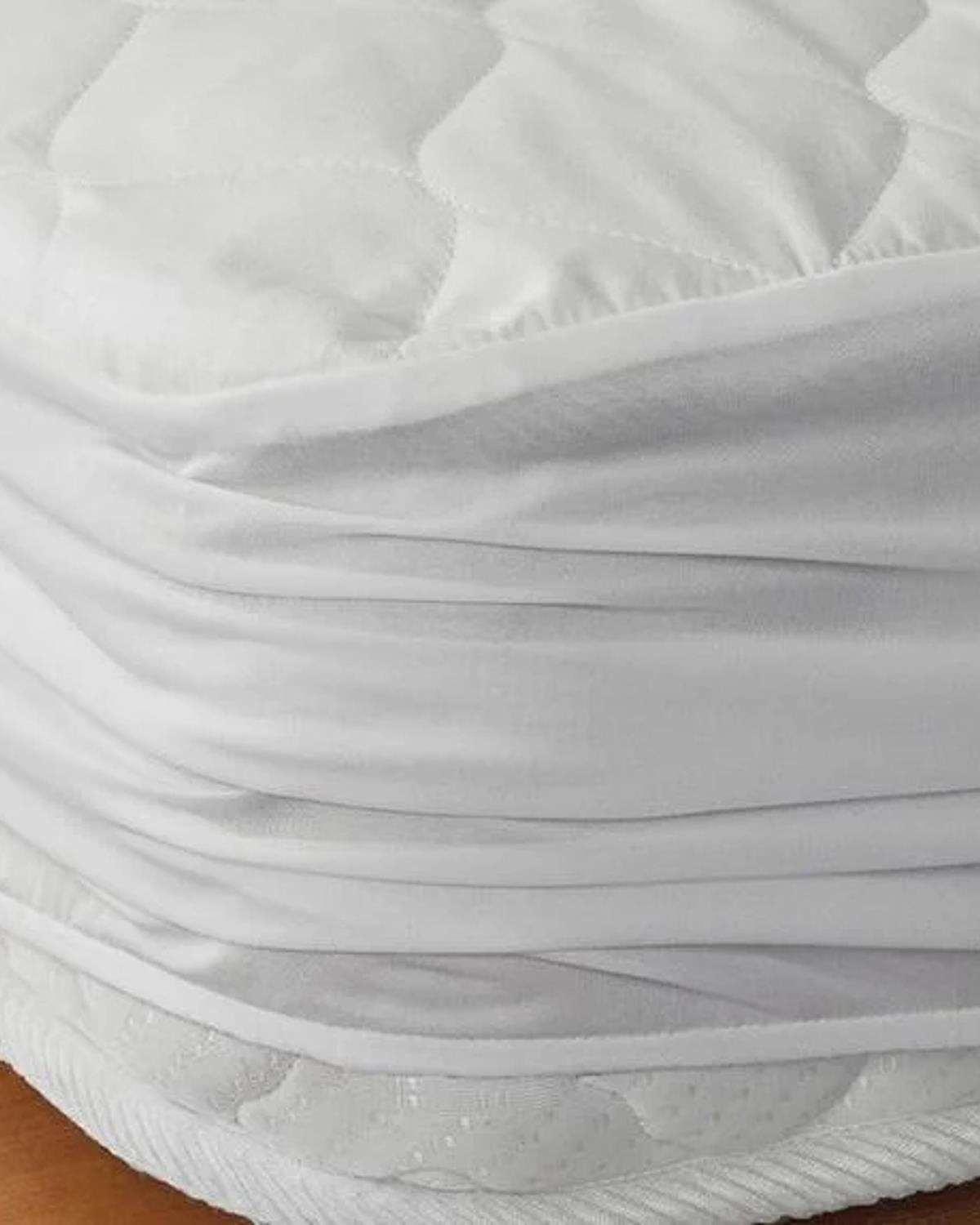 Plump Pamuk Polyester Sıvı Geçirmez Çift Kişilik Alez Beyaz