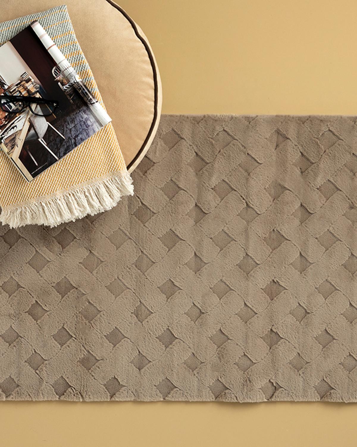 Rabbit Grid Polyester Halı 80x150 cm Bej