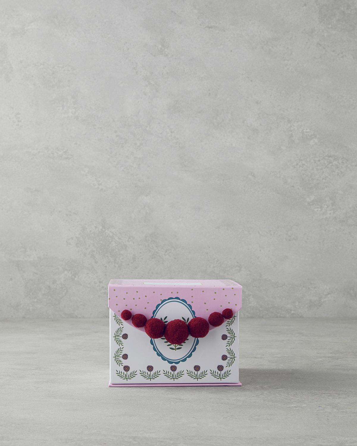 Retro Vibe New Bone China 4 Parça 2 Kişilik Kahve Fincan Takımı 100 ml Pembe