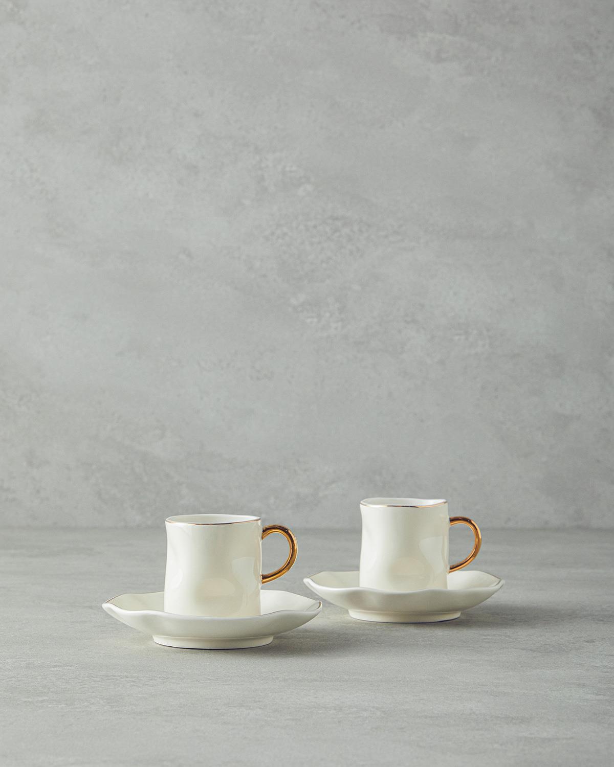 Rolly New Bone China 4 Parça 2 Kişilik Kahve Fincan Takımı Beyaz