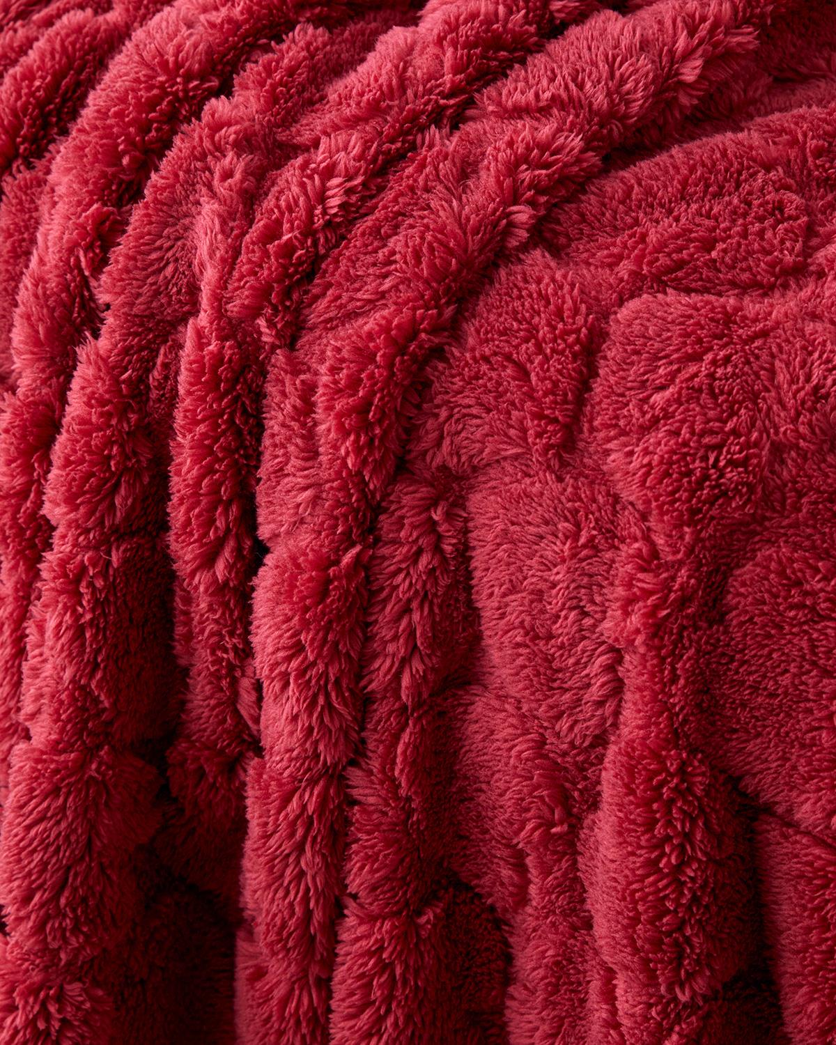 Romantic Hearts Jakarlı Wellsoft Tv Battaniye 120x160 cm Koyu Kırmızı