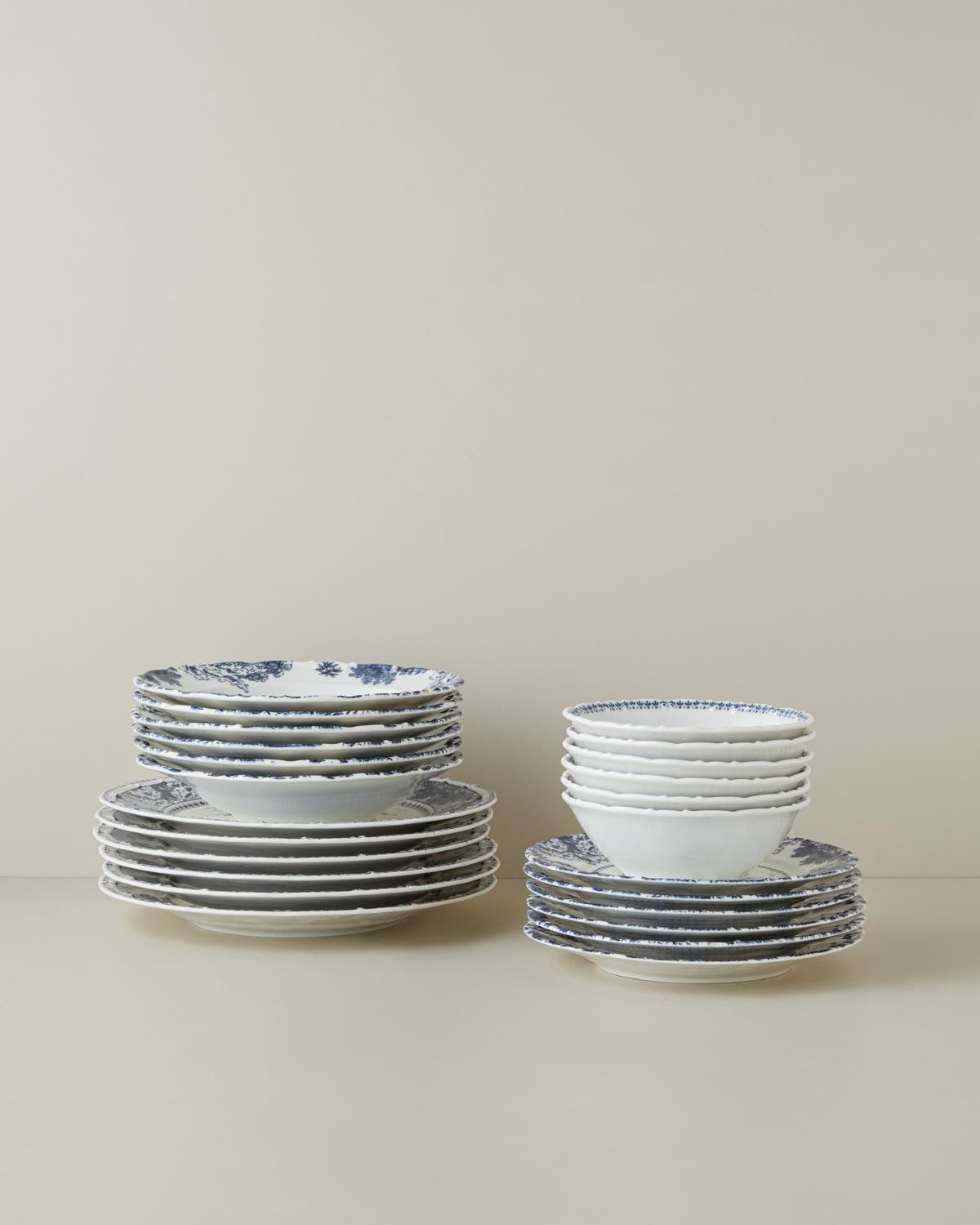 Rosen Porselen Yemek Takımı 24 Parça 6 Kişilik Lacivert