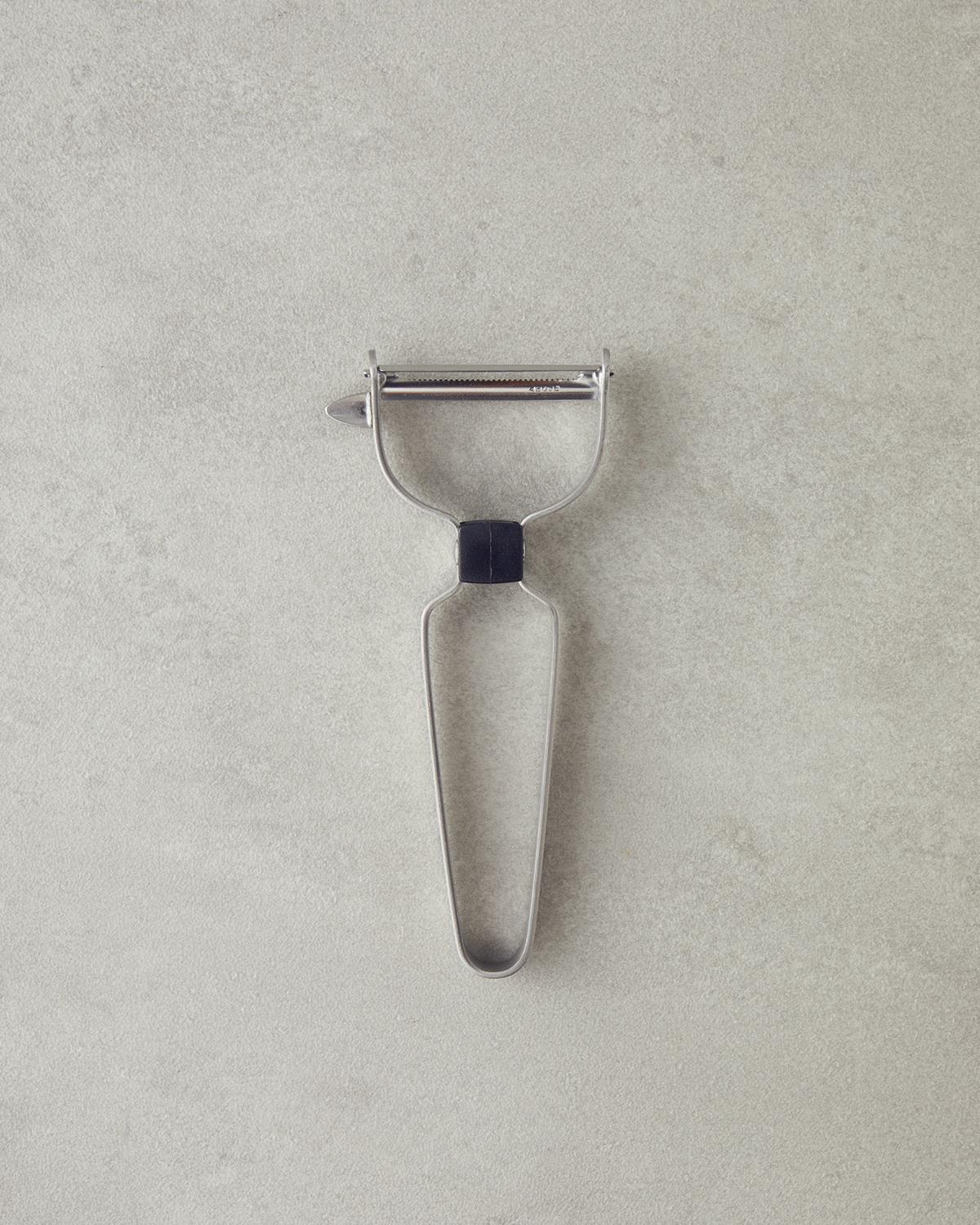 Rowena Metal Soyacak 14 cm Gri