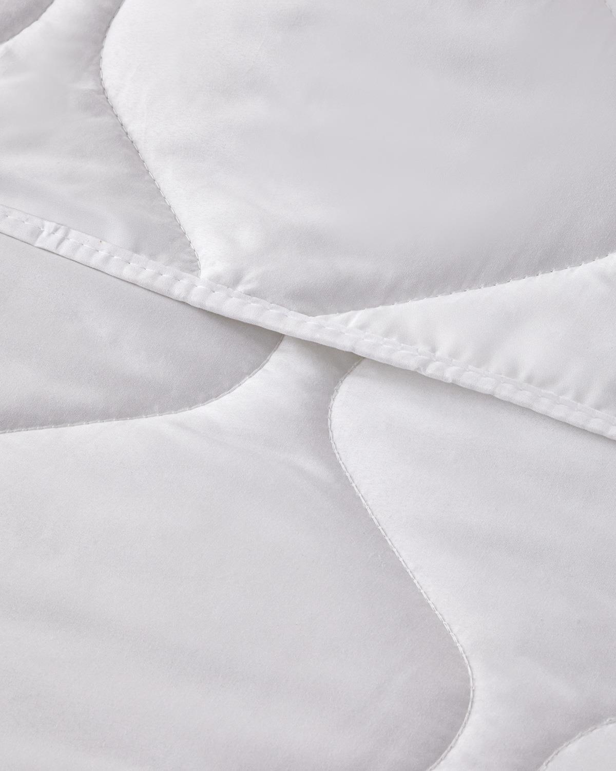 Somni Mikrofiber Çift Kişilik Yorgan 195x215 cm Ekru