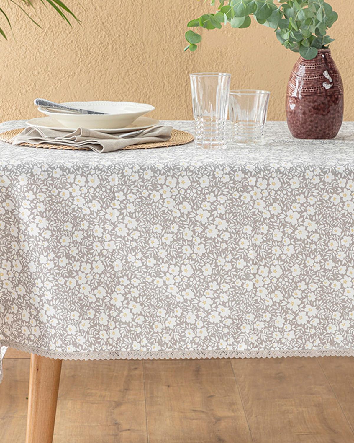 Sprinkle Flowers Dantelli Masa Örtüsü 150x220 cm Gri