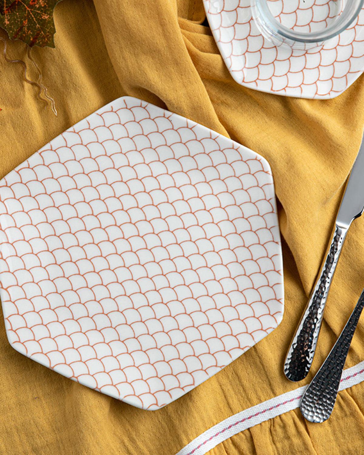 Sunde Porselen Pasta Tabağı 19 cm Kırmızı