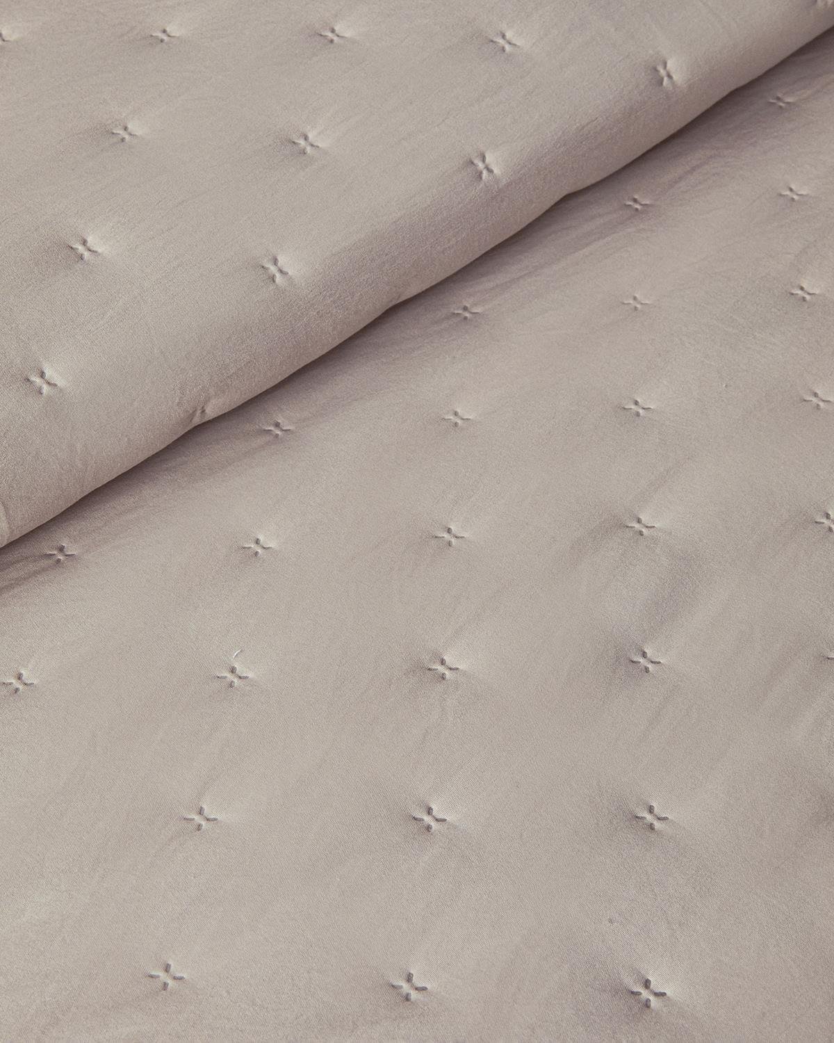 Swanky Çift Kişilik Yatak Örtüsü Takımı Bej