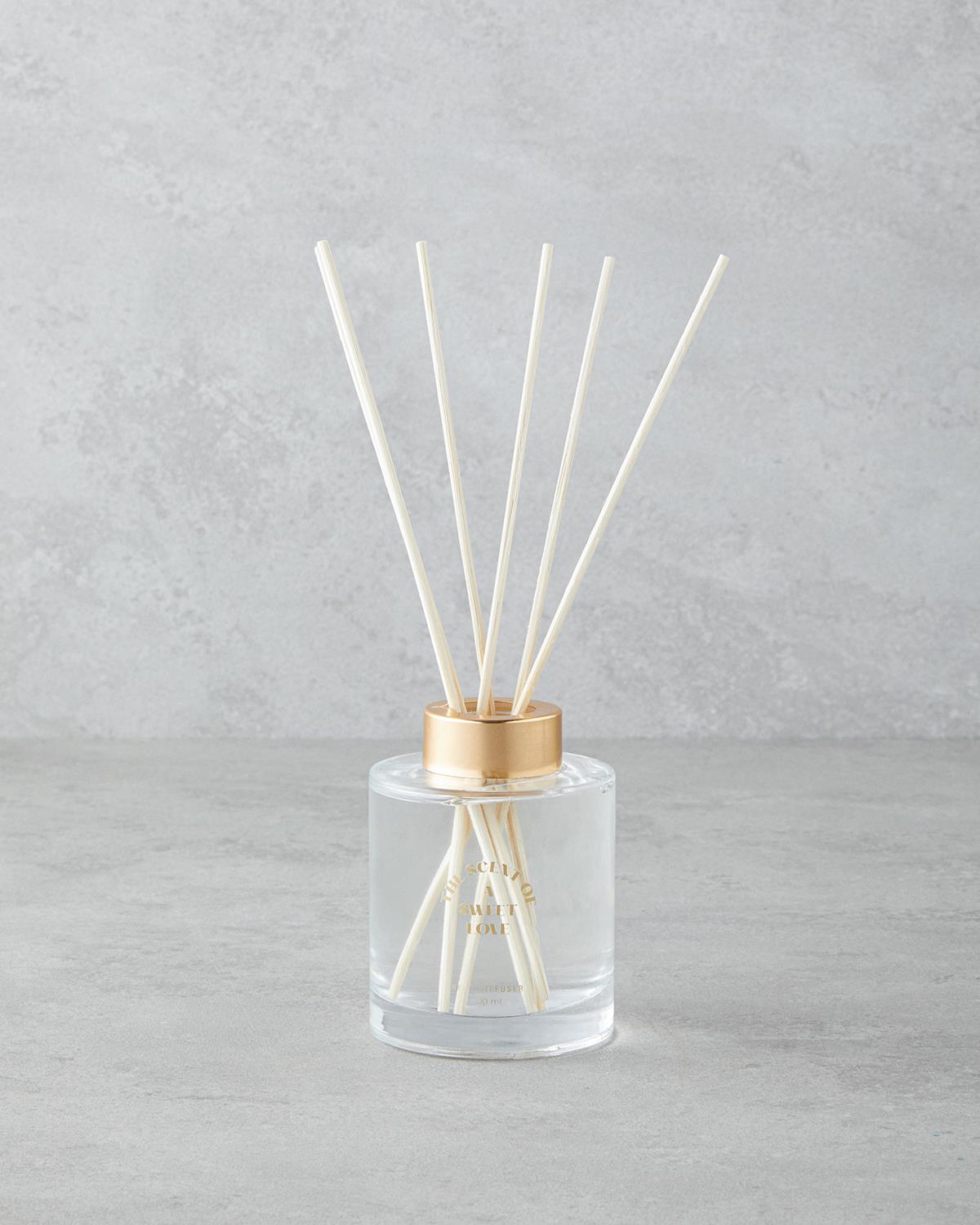 The Scent of a Sweet Love Çubuklu Oda Kokusu 200 ml Kırmızı