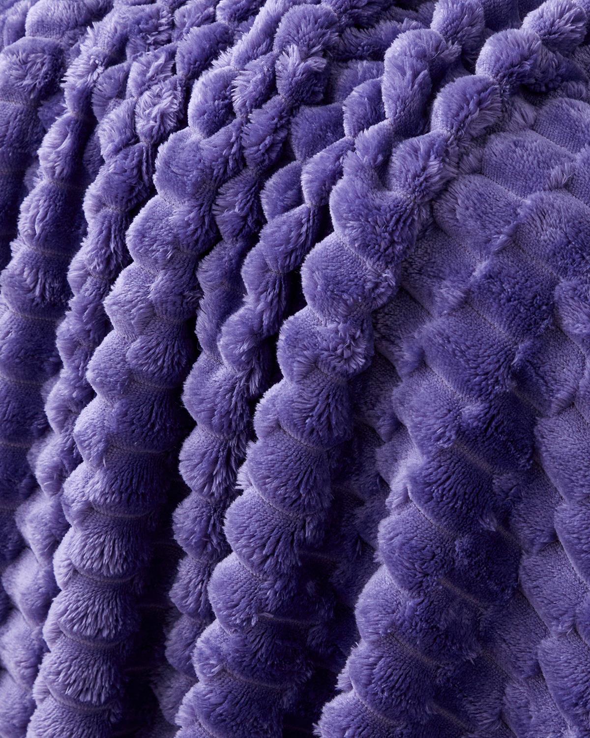 Tiny Bubbles Jakarlı Wellsoft Tv Battaniye 120x160 cm Mor