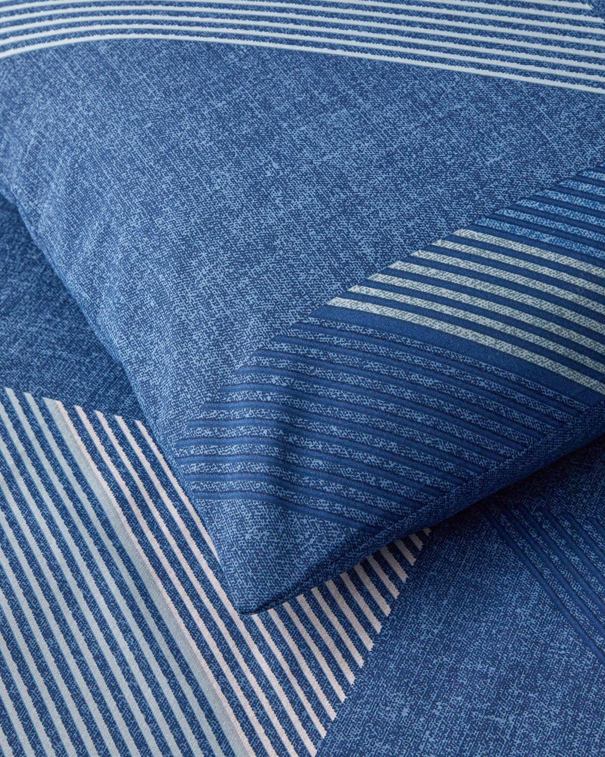 Triangle Flow Kolay Ütülenir Çift Kişilik Nevresim Takımı 200x220 cm Lacivert