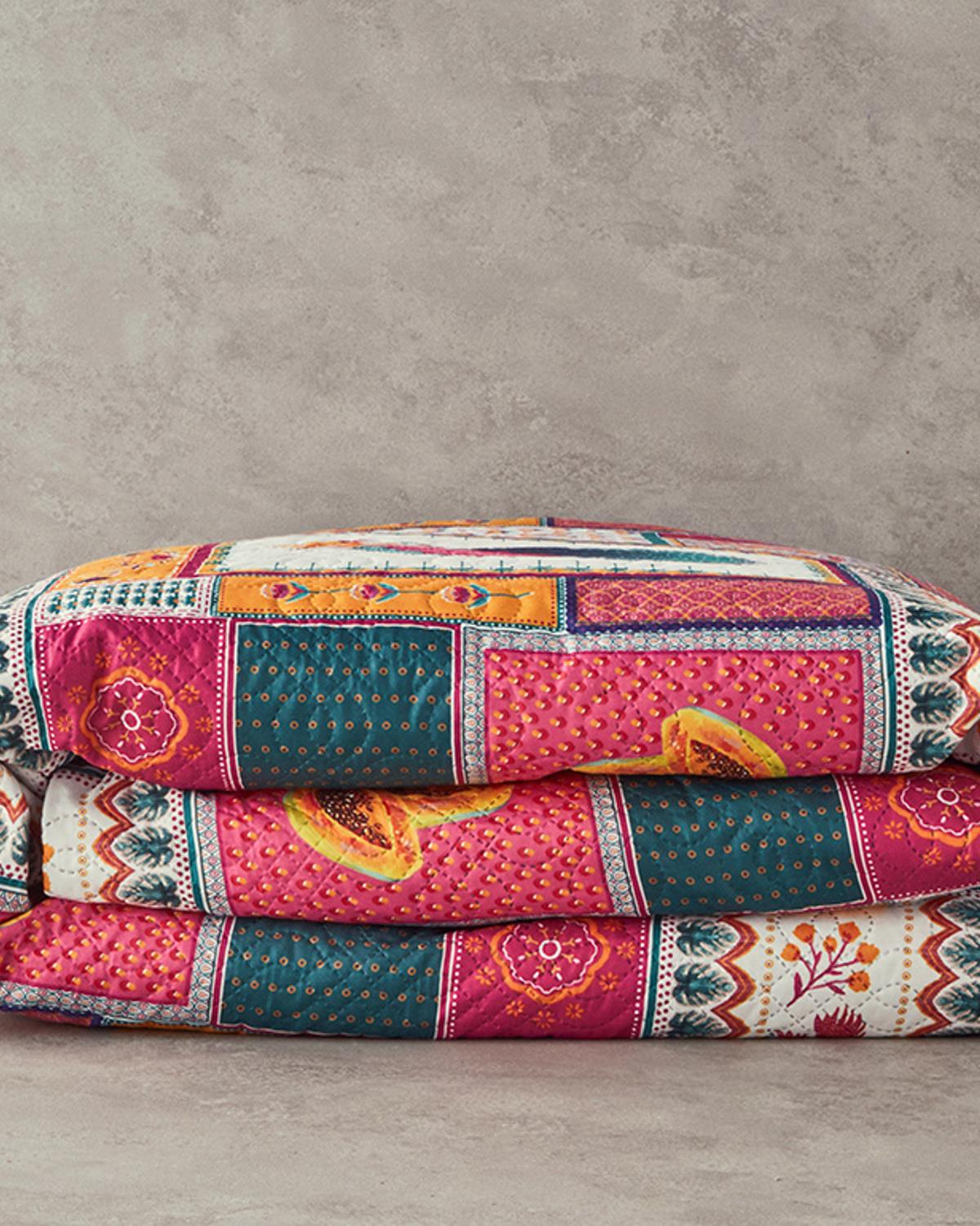 Tropic Patchwork Çift Kişilik Çok Amaçlı Örtü Koyu Pembe