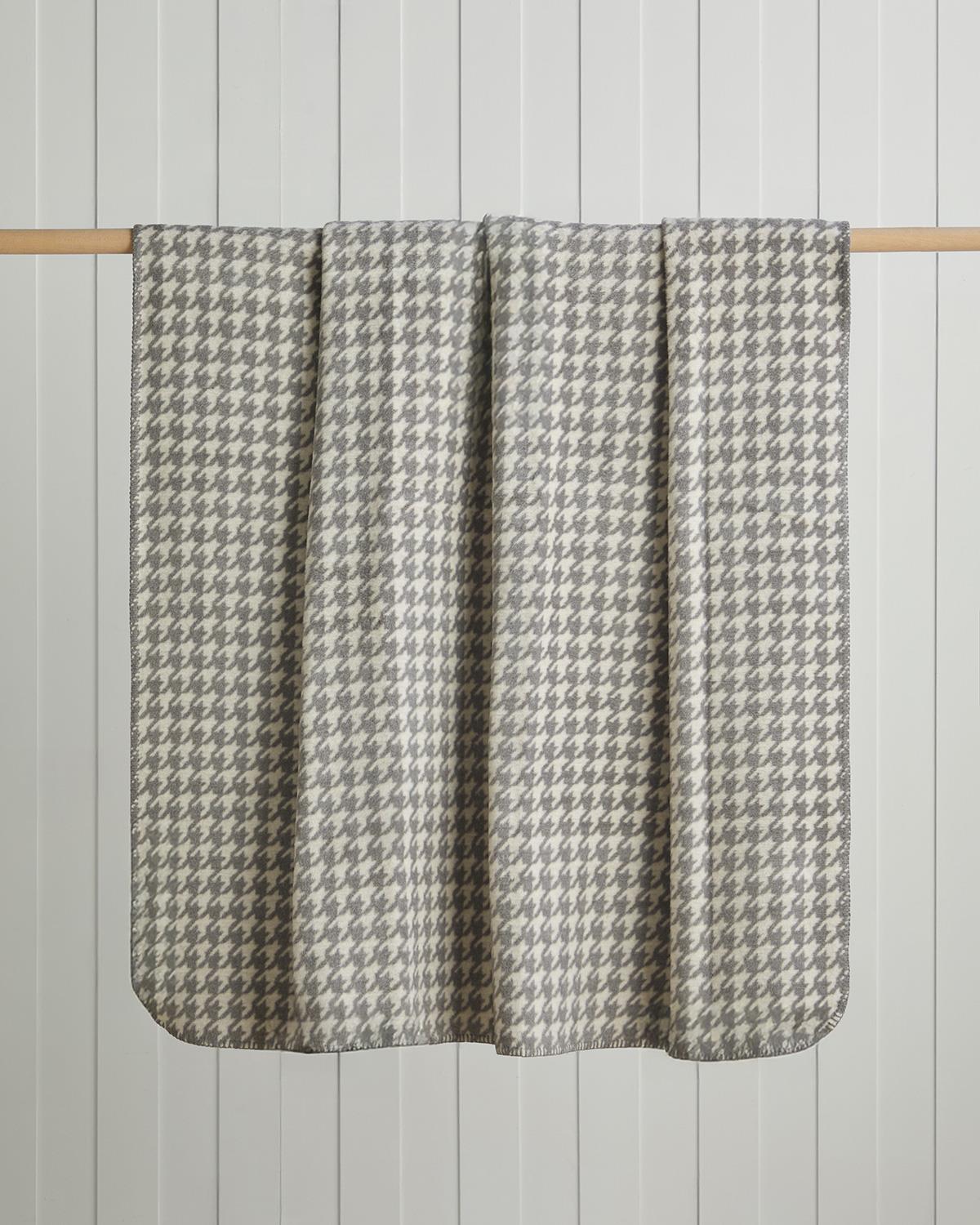 Urban Hound Pamuk Akrilik Tek Kişilik Battaniye 150x200 cm Bej