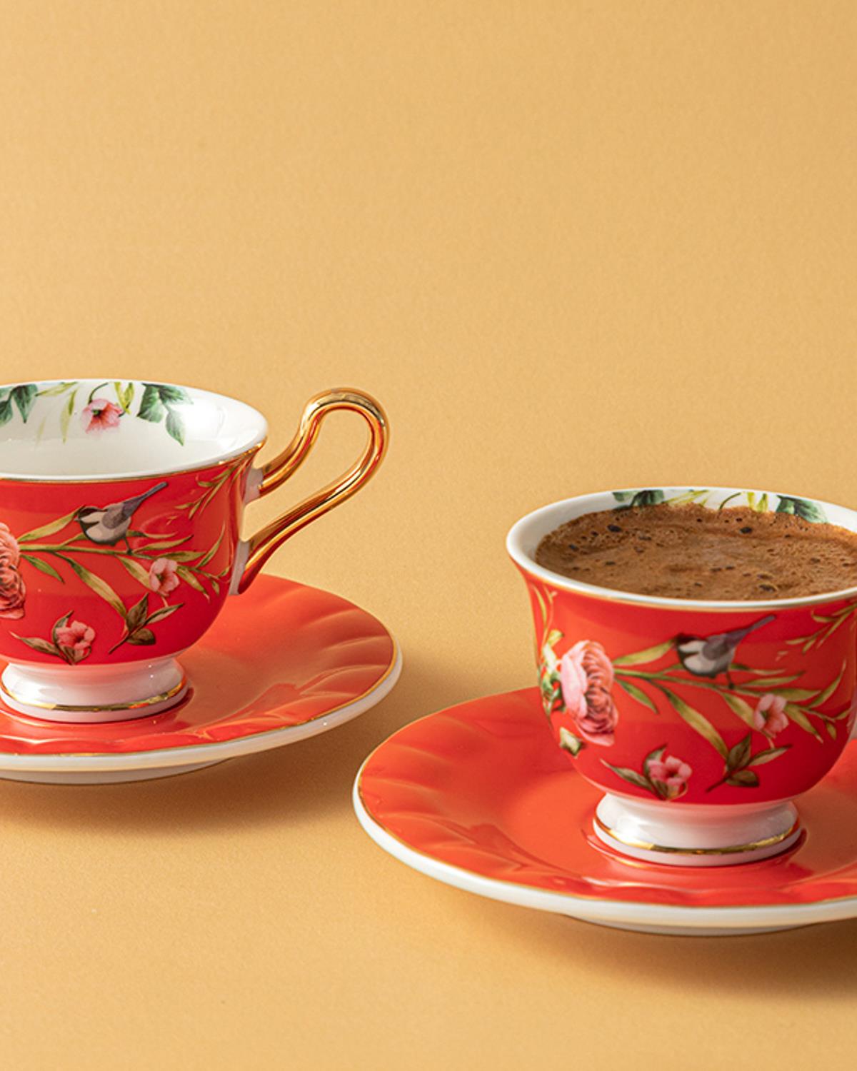 Vanilla New Bone China 4 Parça 2 Kişilik Kahve Fincan Takımı Kırmızı