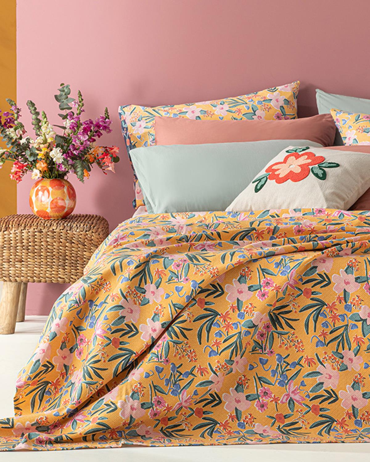 Vivacity Bloom Baskılı Çift Kişilik Pike Sarı