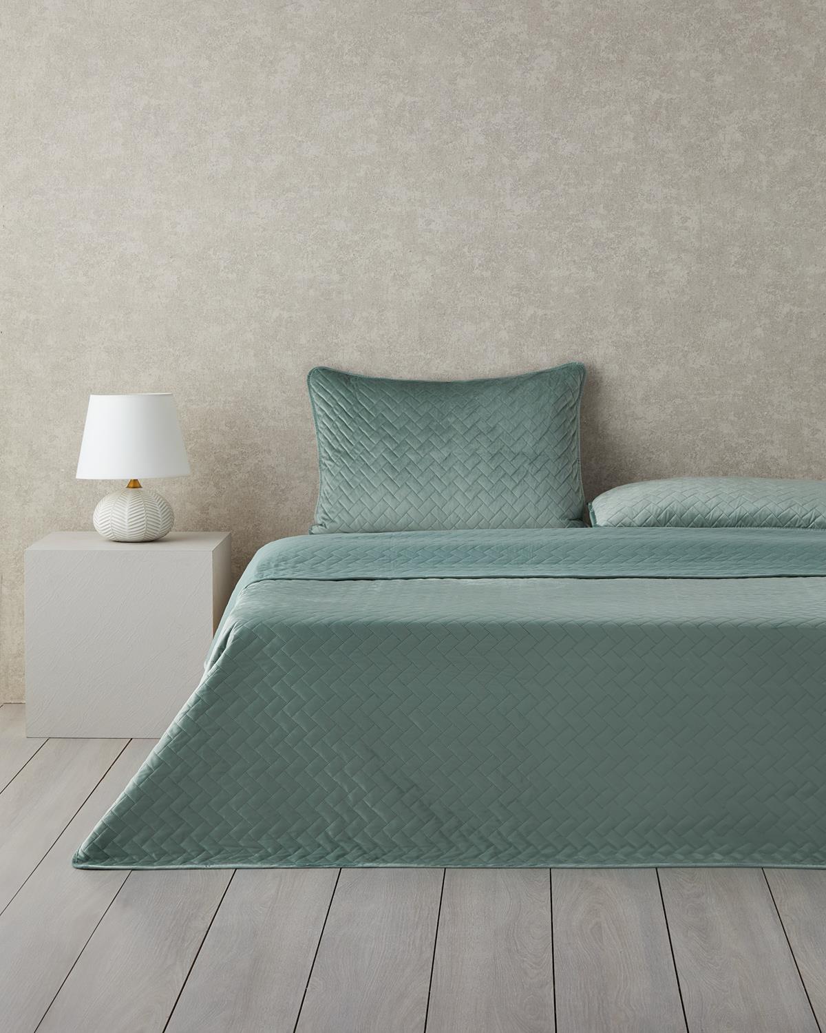 Wicker Kadife Çift Kişilik Yatak Örtüsü Takımı 200x220 cm Yeşil