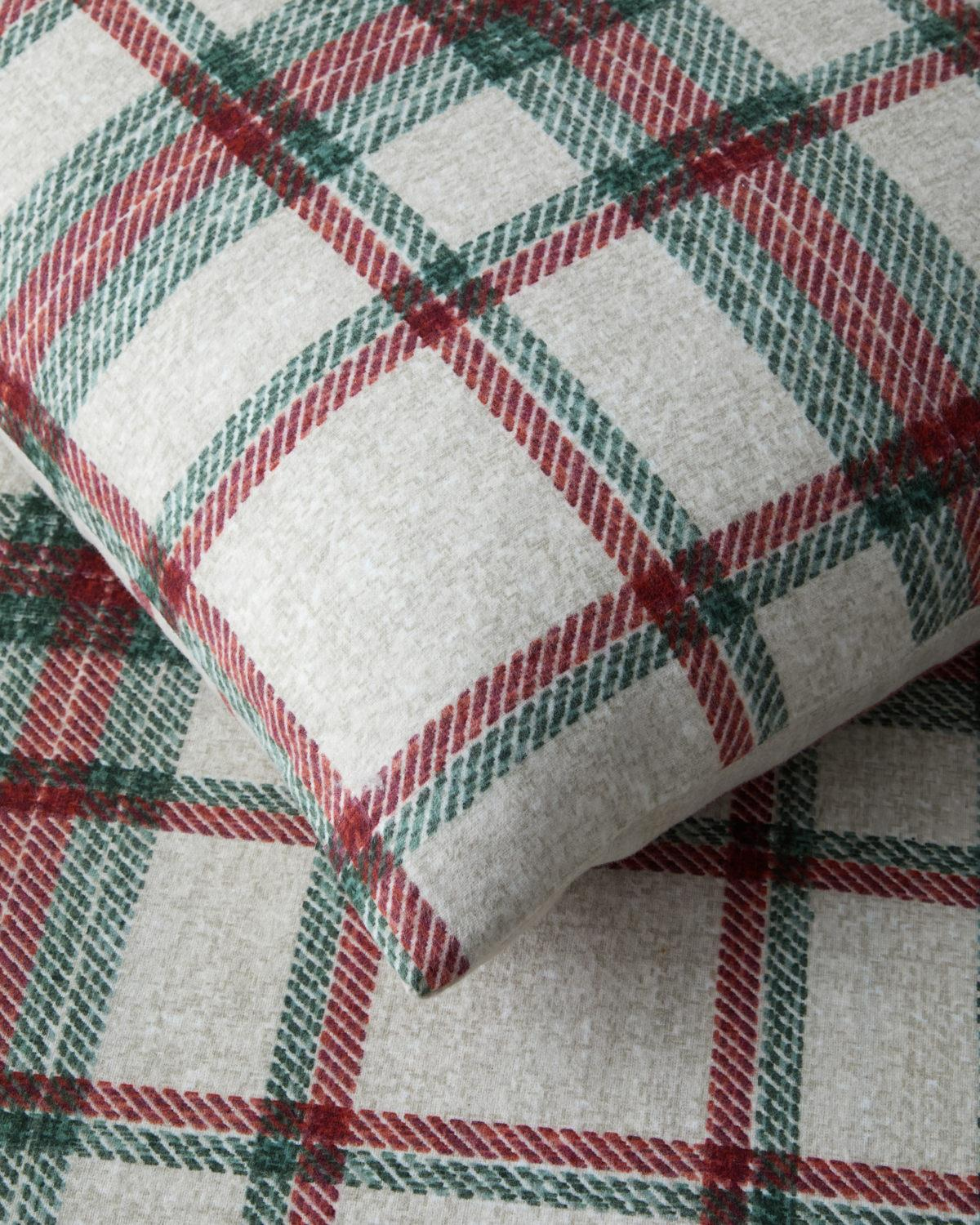 Winter Check Flanel Çift Kişilik Nevresim Takımı 200x220 cm Yeşil – Kırmızı