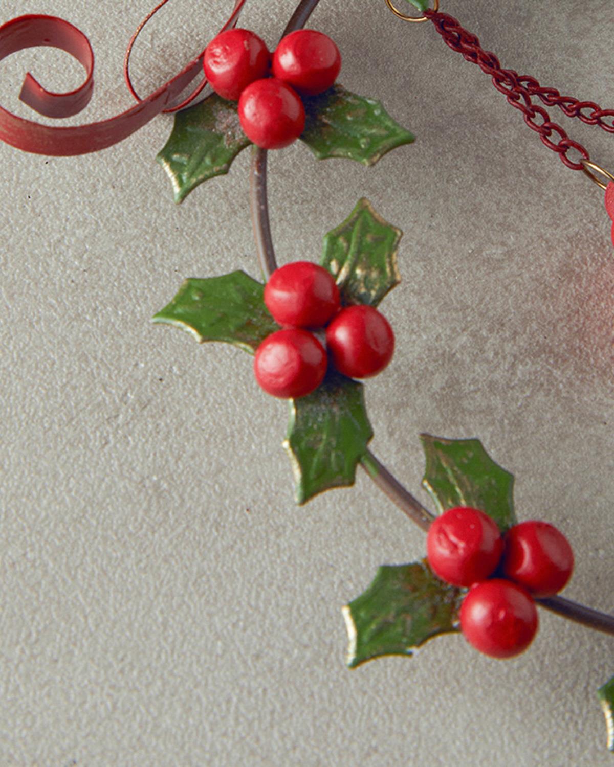 Wreath Hanger Metal Askılı Aksesuar 13x20 cm Kırmızı