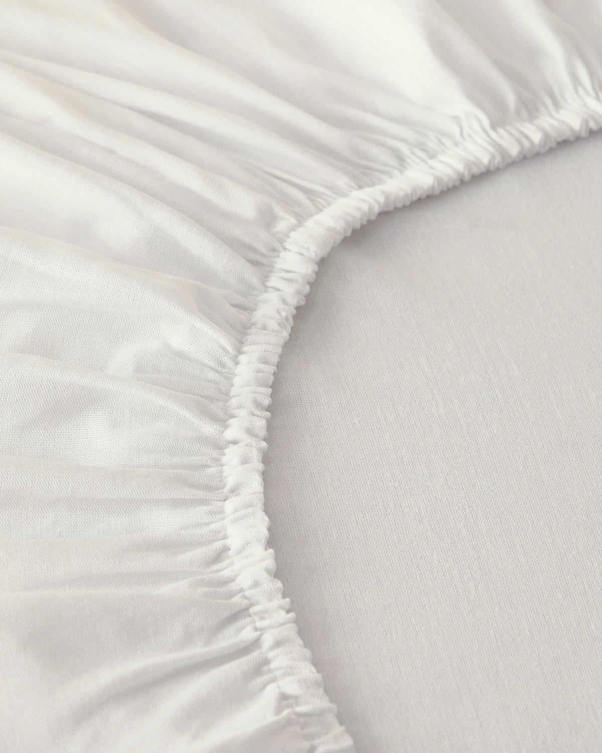 Novella Premium Soft Cotton Çift Kişilik Lastikli Çarşaf Beyaz