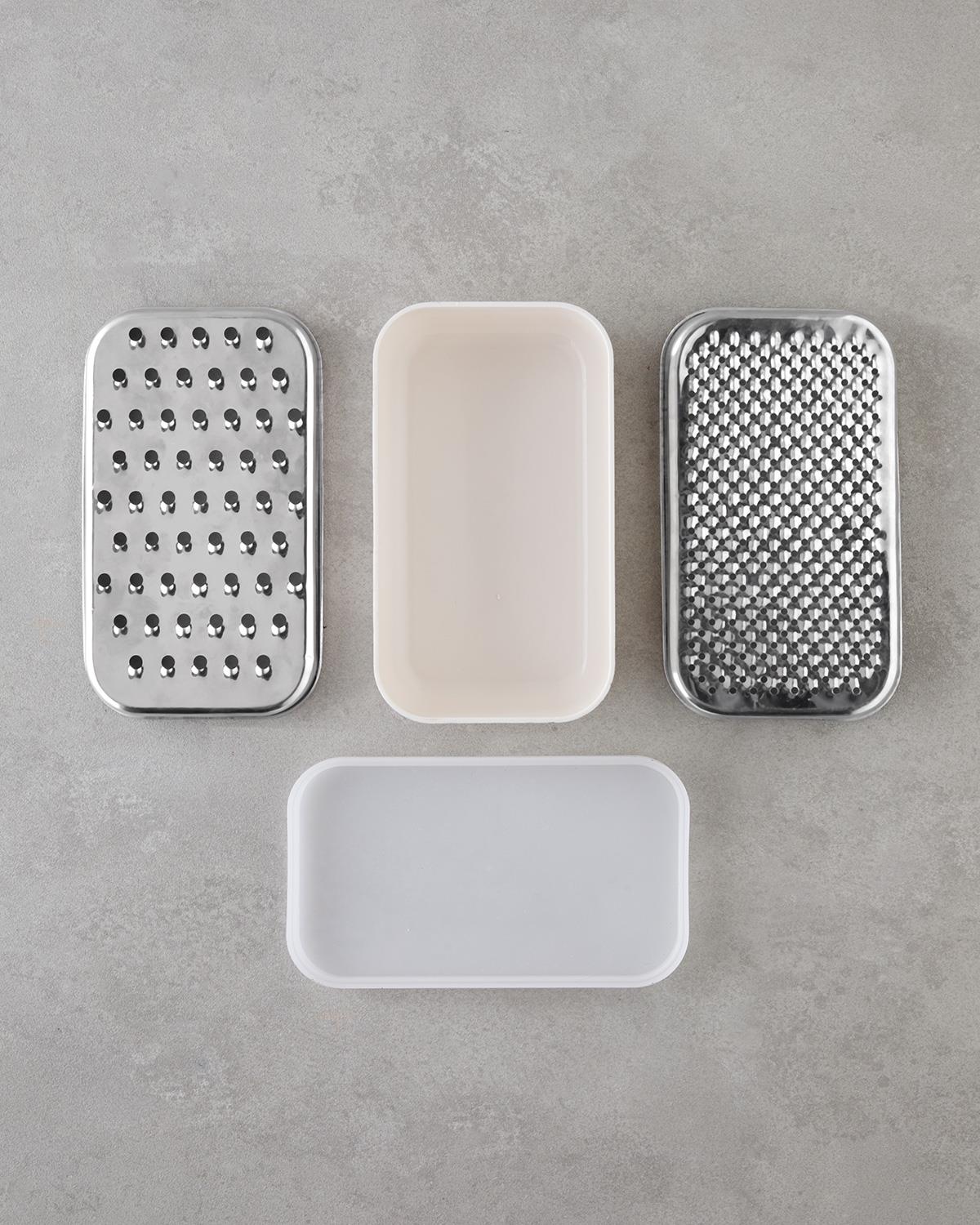 Bioni Plastik Kapaklı Rende 11x18 cm Renkli