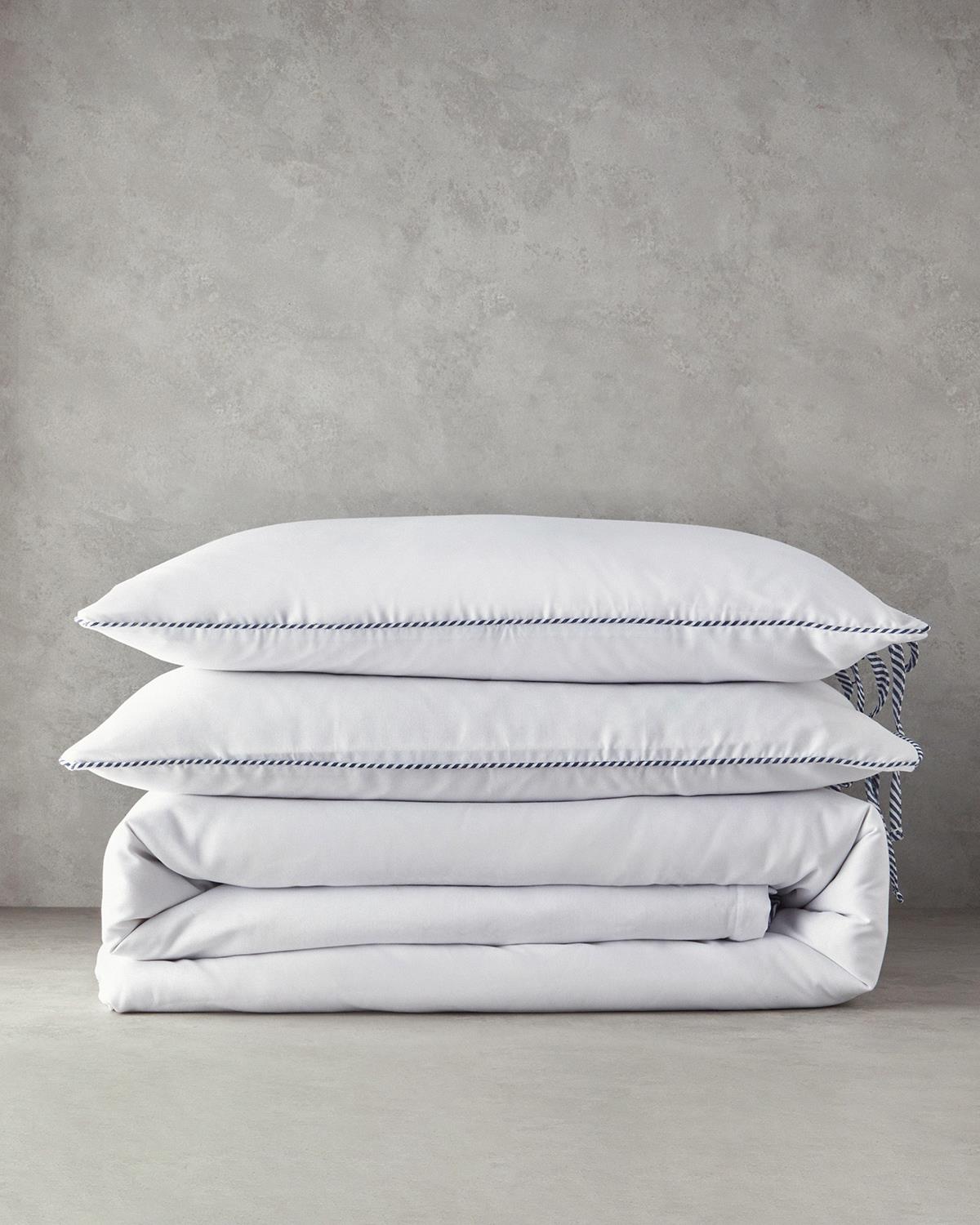 Comfy Plain Çift Kişilik Nevresim Takımı Beyaz - Lacivert