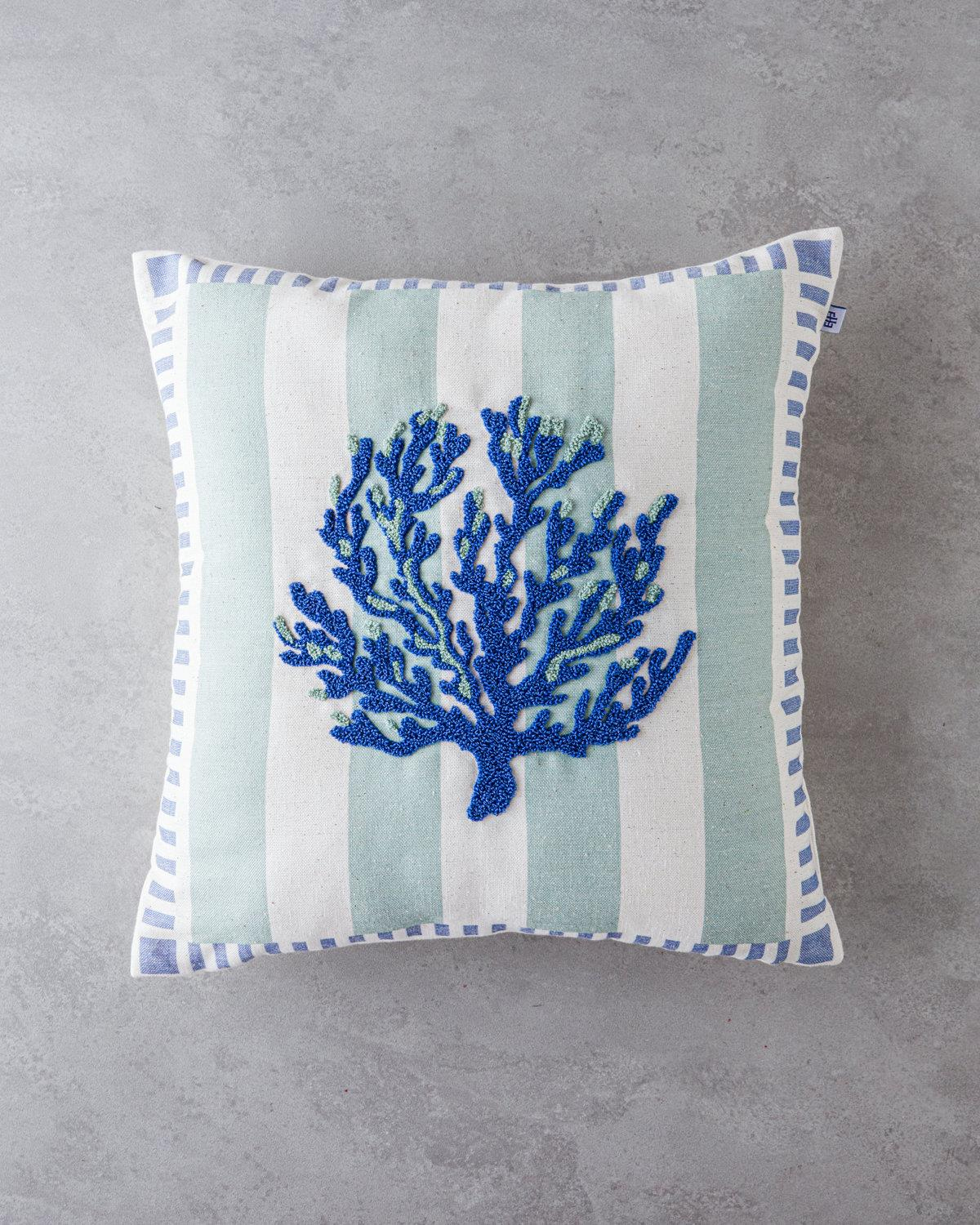 Corallo Punch Nakışlı Kırlent Kılıfı 45x45 cm Mavi - Yeşil