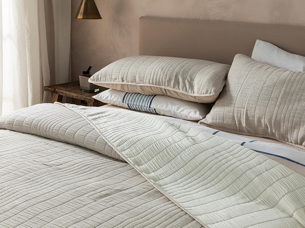 Cosy Rectangles Dolgulu Jakarlı Çift Kişilik Yatak Örtüsü Takımı Kahve