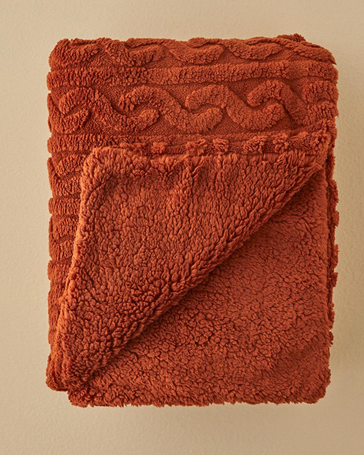 Cozy Braid Kesme Sherpa Tv Battaniyesi Terracotta