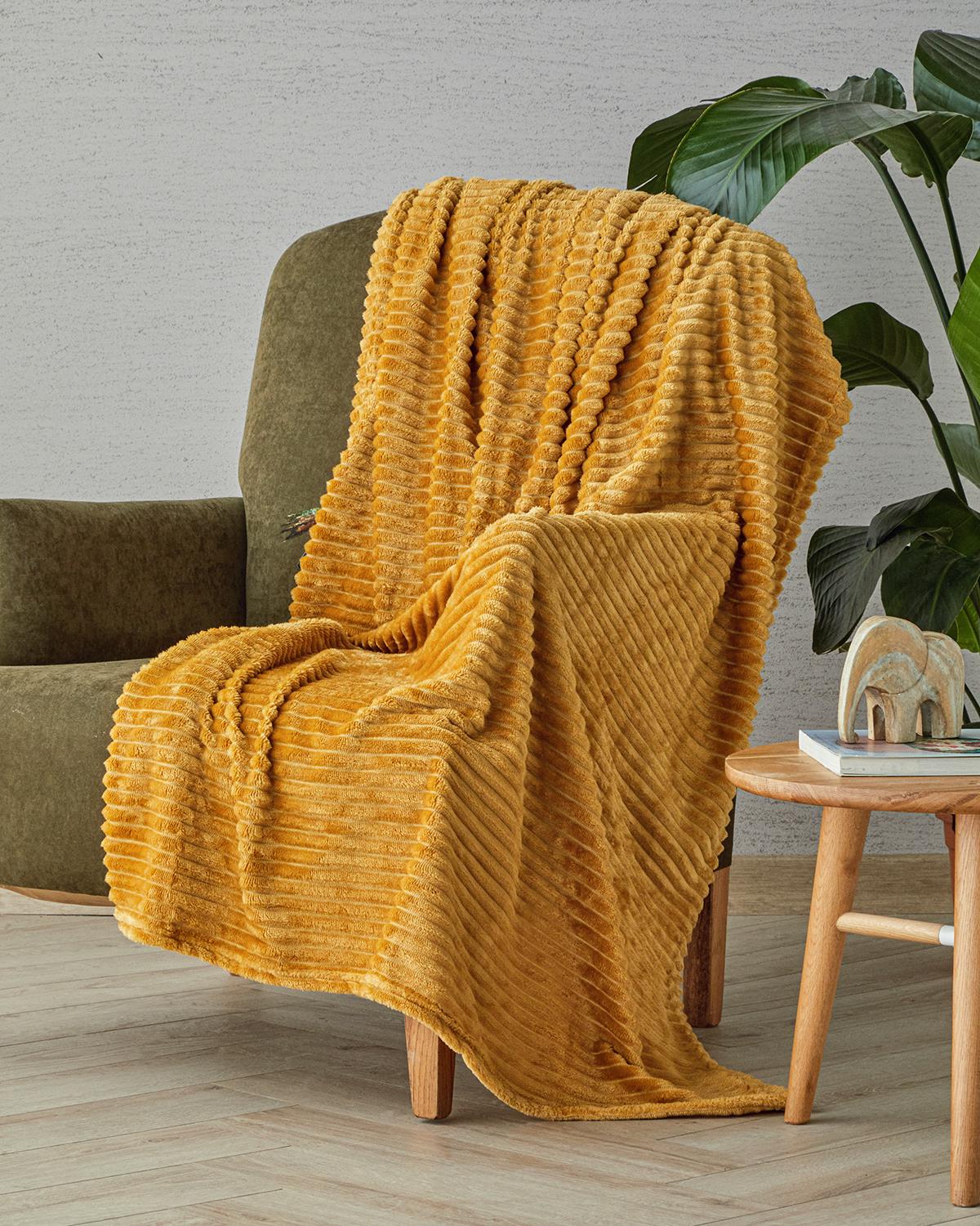 Cozy Oasis Supersoft Tv Battaniye 120x160 cm Sarı