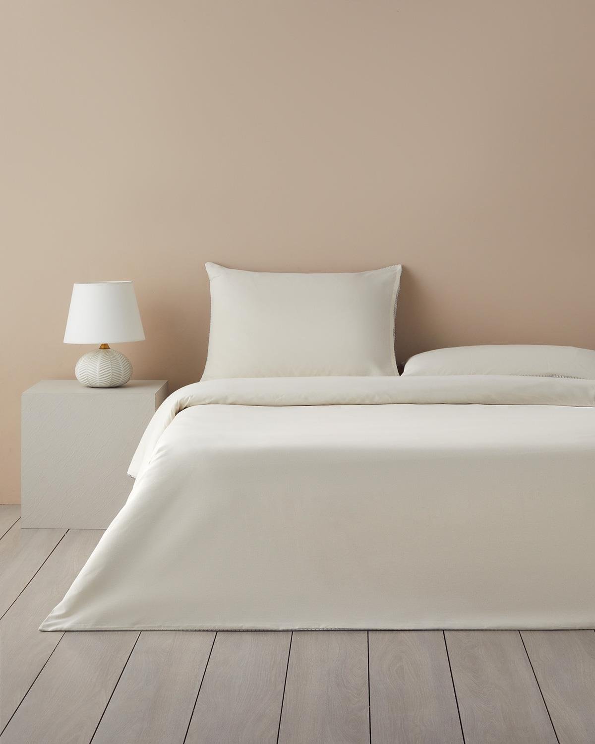 Dotted Waffle İpliği Boyalı Çift Kişilik Nevresim Takımı 200x220 cm Siyah