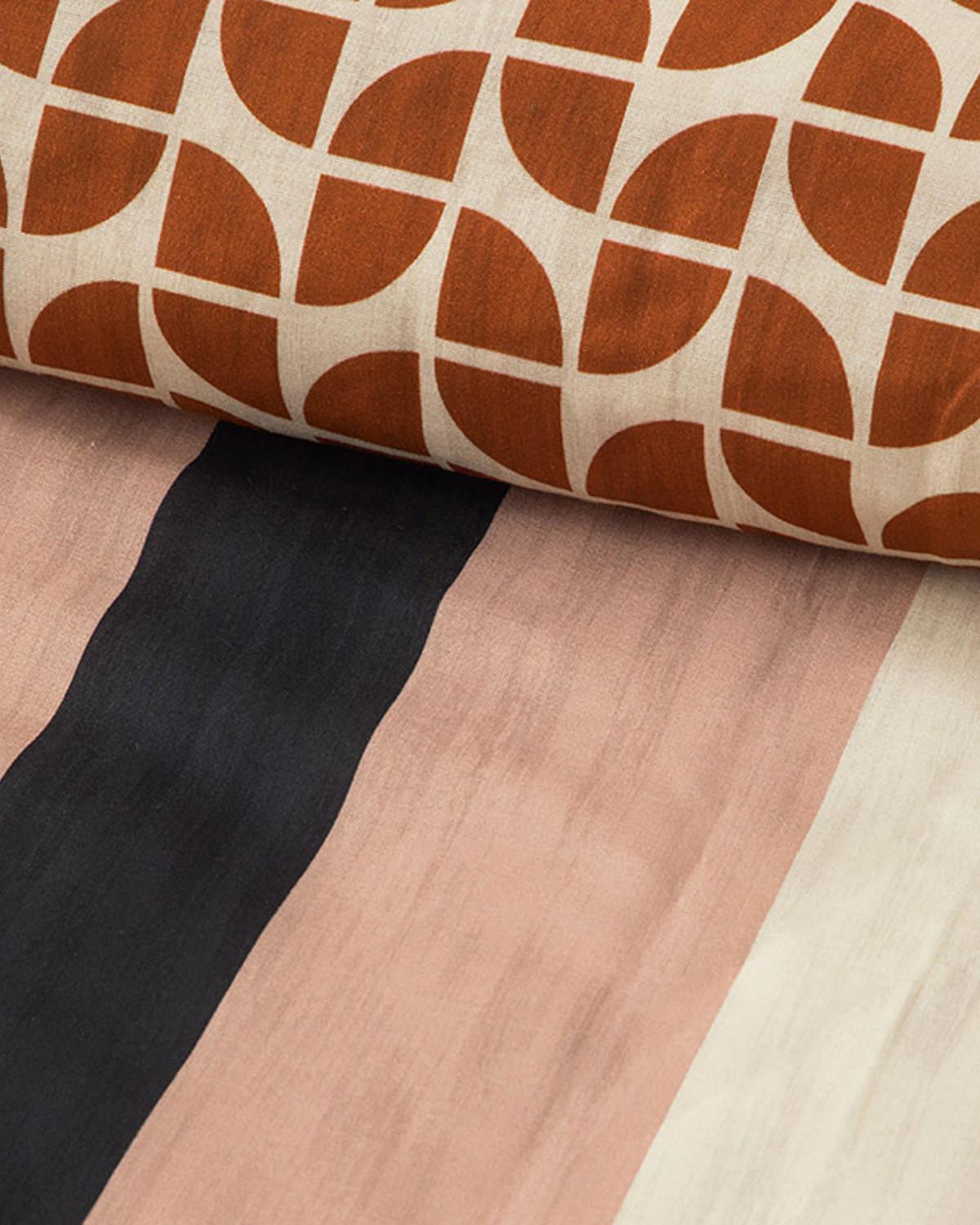 Dynamic Square Dijital Baskılı Soft Cotton Çift Kişilik Nevresim Seti Bej – Terracotta