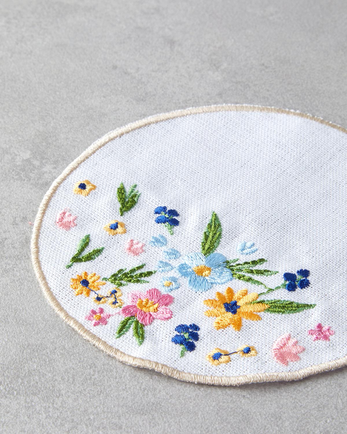 Euphoria Polyester 4'lü Bardak Altlığı 14 cm Renkli