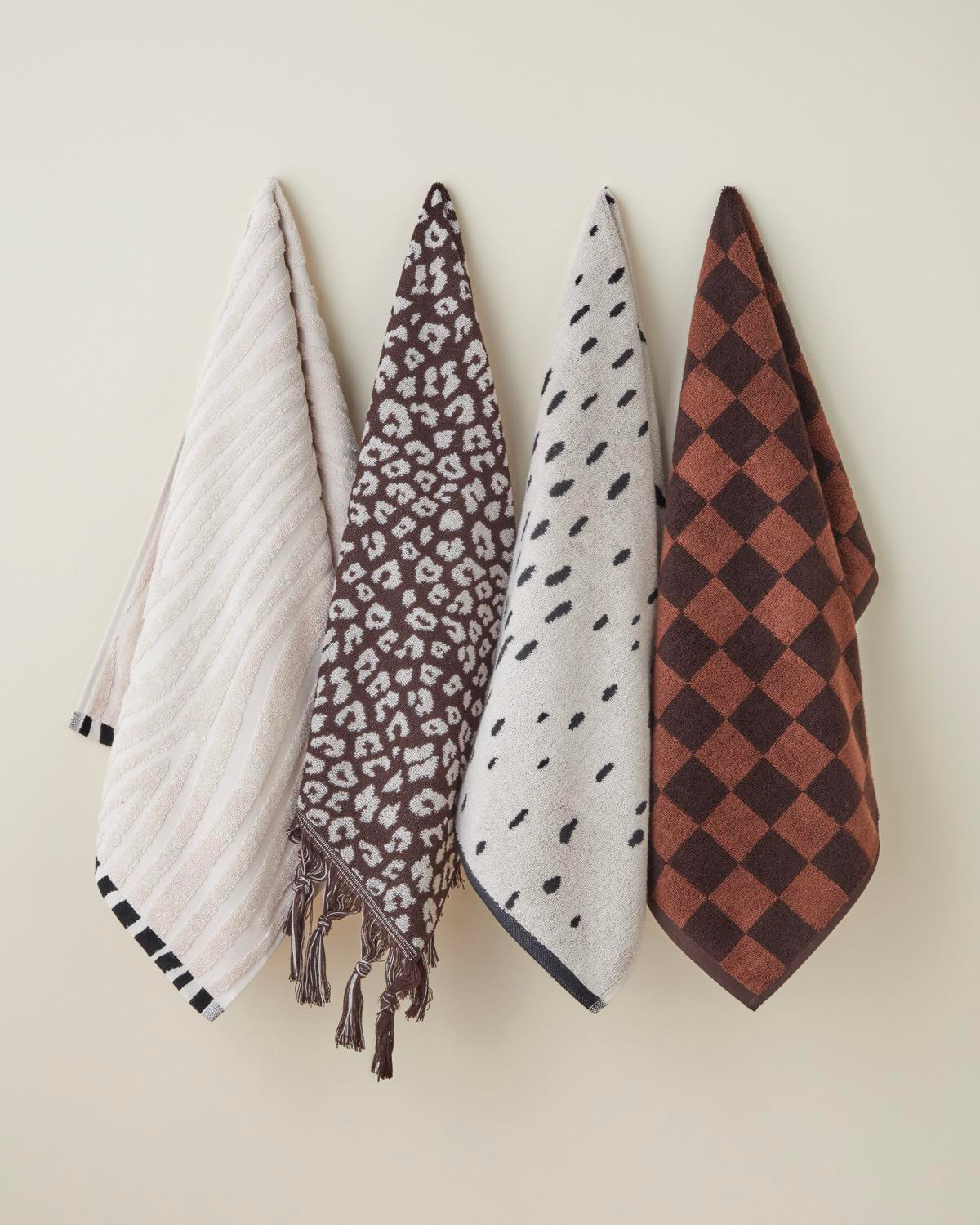 Felis Pamuk Yüz Havlusu 50x80 cm Ekru-Kahve