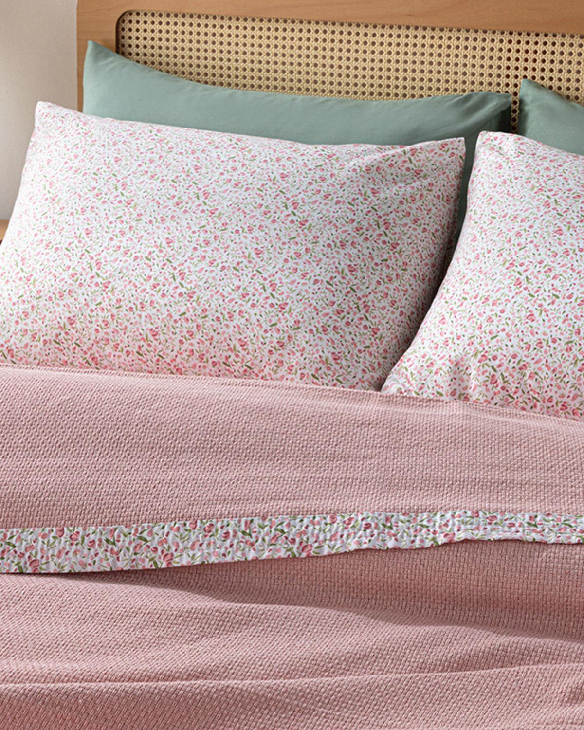 Floral Joy Desenli Biyeli Çift Kişilik Pike Seti Pembe