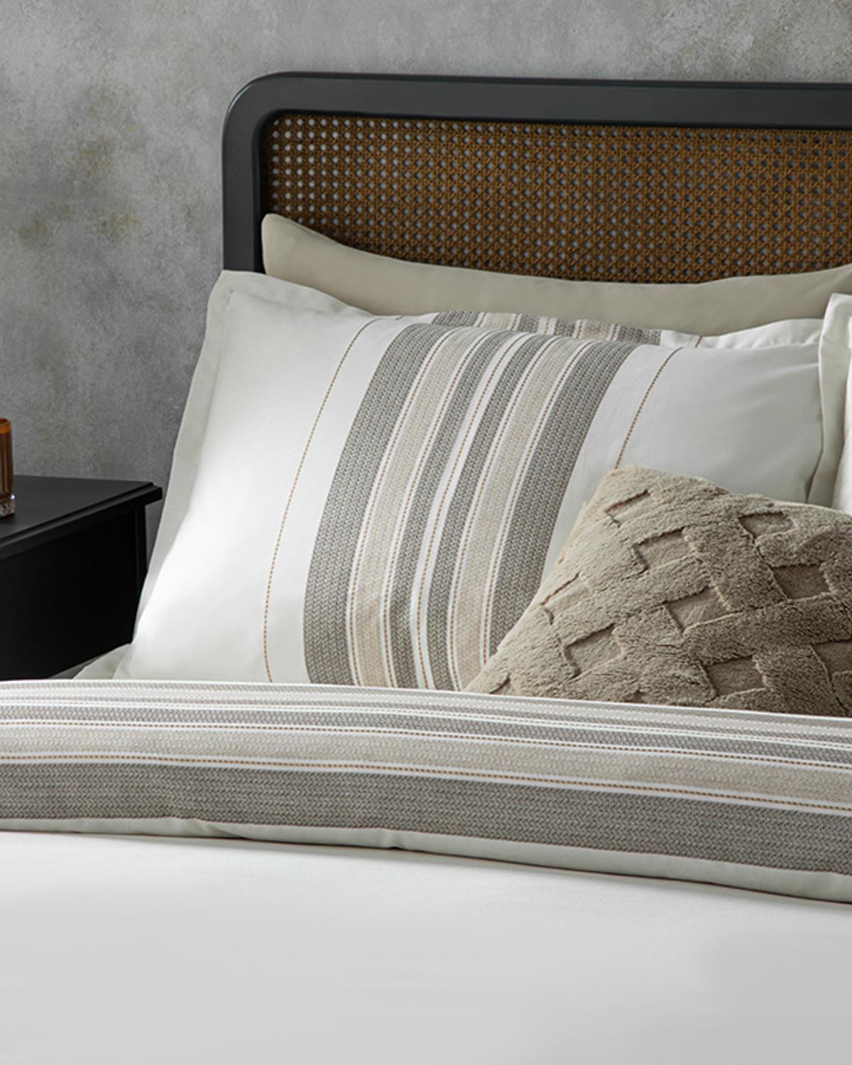 Grand Shiny İpliği Boyalı King Size Nevresim Takımı Bronz
