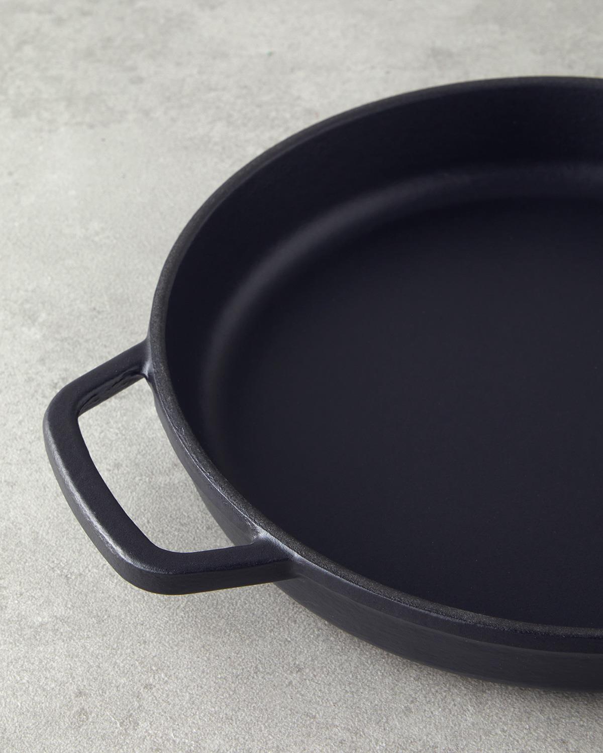 Hecha Demir Döküm Sahan 22 cm Siyah