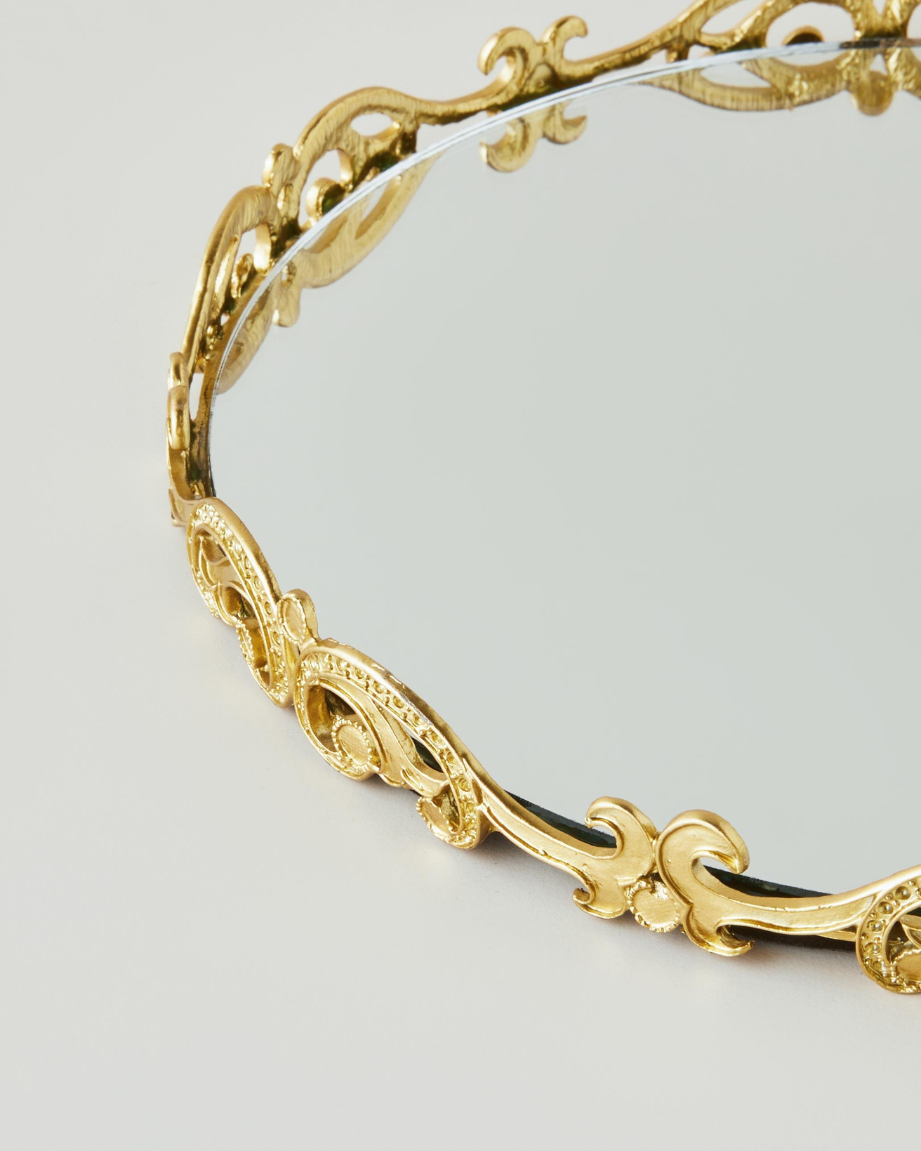 Hira Metal Dekoratif Tepsi 5,5 cm Gold