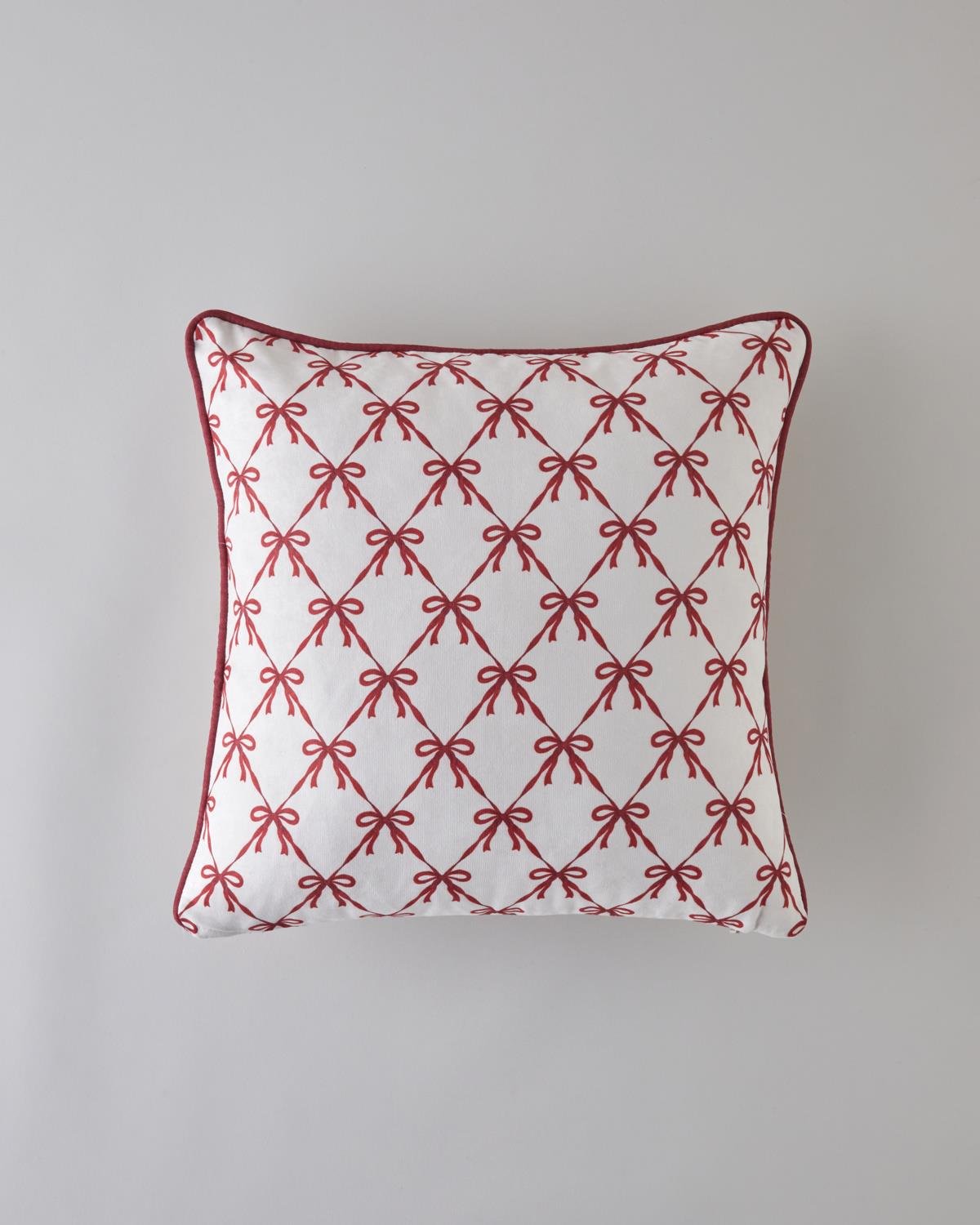 Hollya Kırlent Kılıfı 45x45 cm Kırmızı