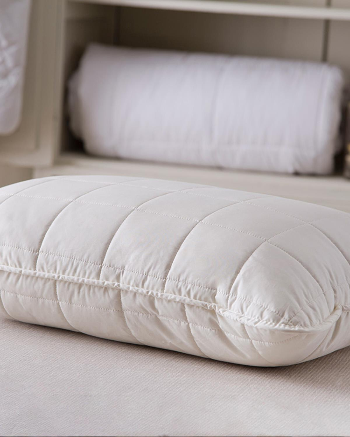 Layna Yün Yastık 50x70 cm Krem