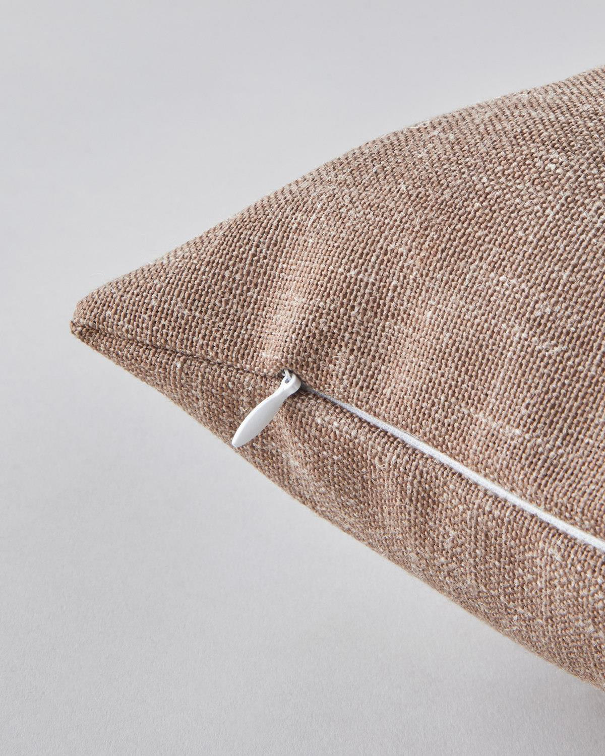 Madeline Dekoratif Kırlent 35x50 cm Kahve