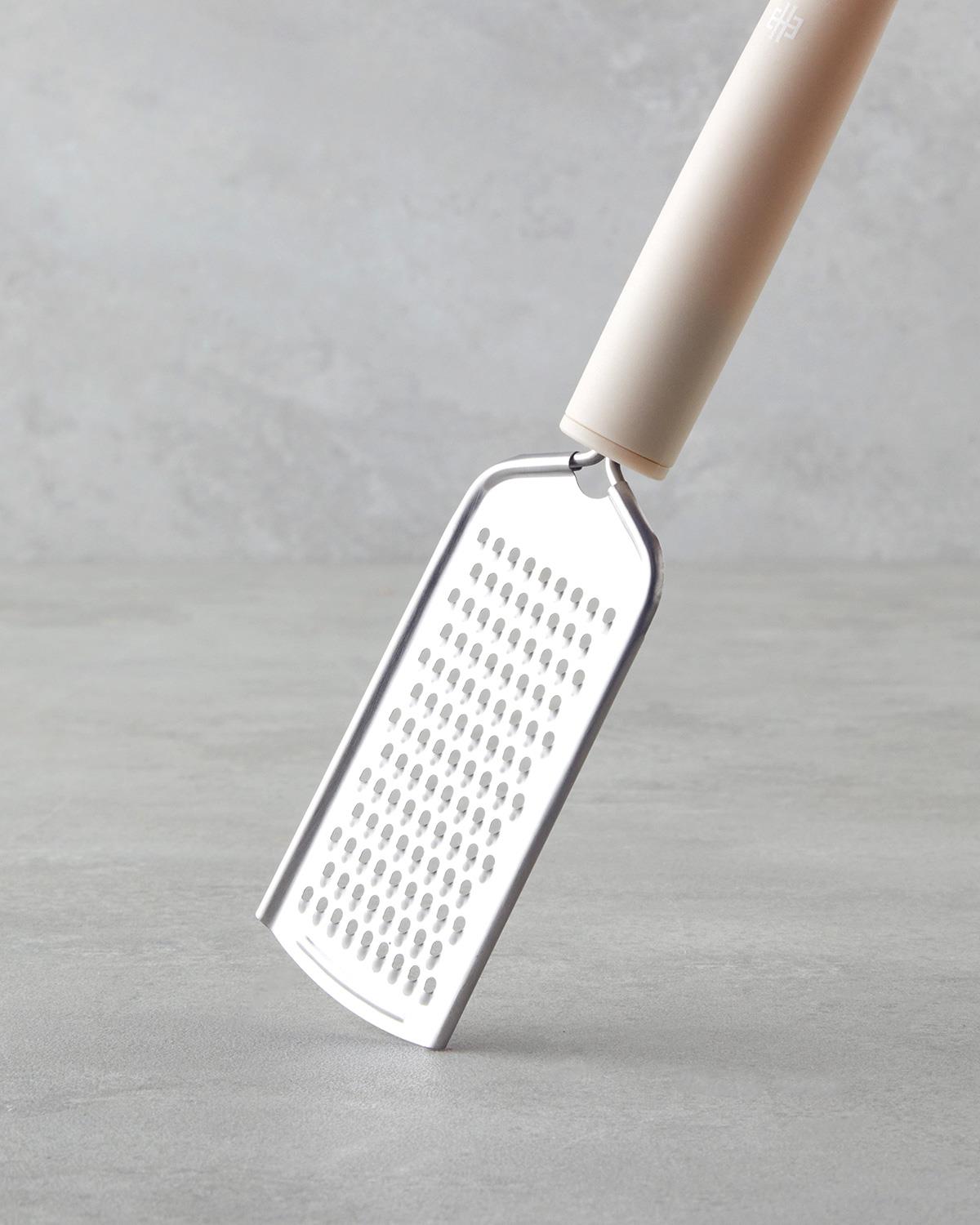 Maisy Paslanmaz Çelik Mini Rende 24,5 cm Krem