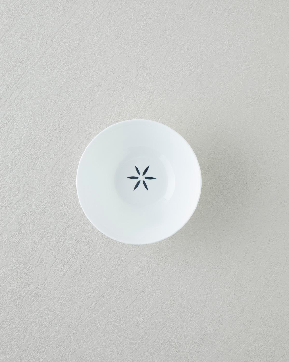 Marvelous Bone Porselen Yemek Takımı 54 Parça 12 Kişilik Lacivert