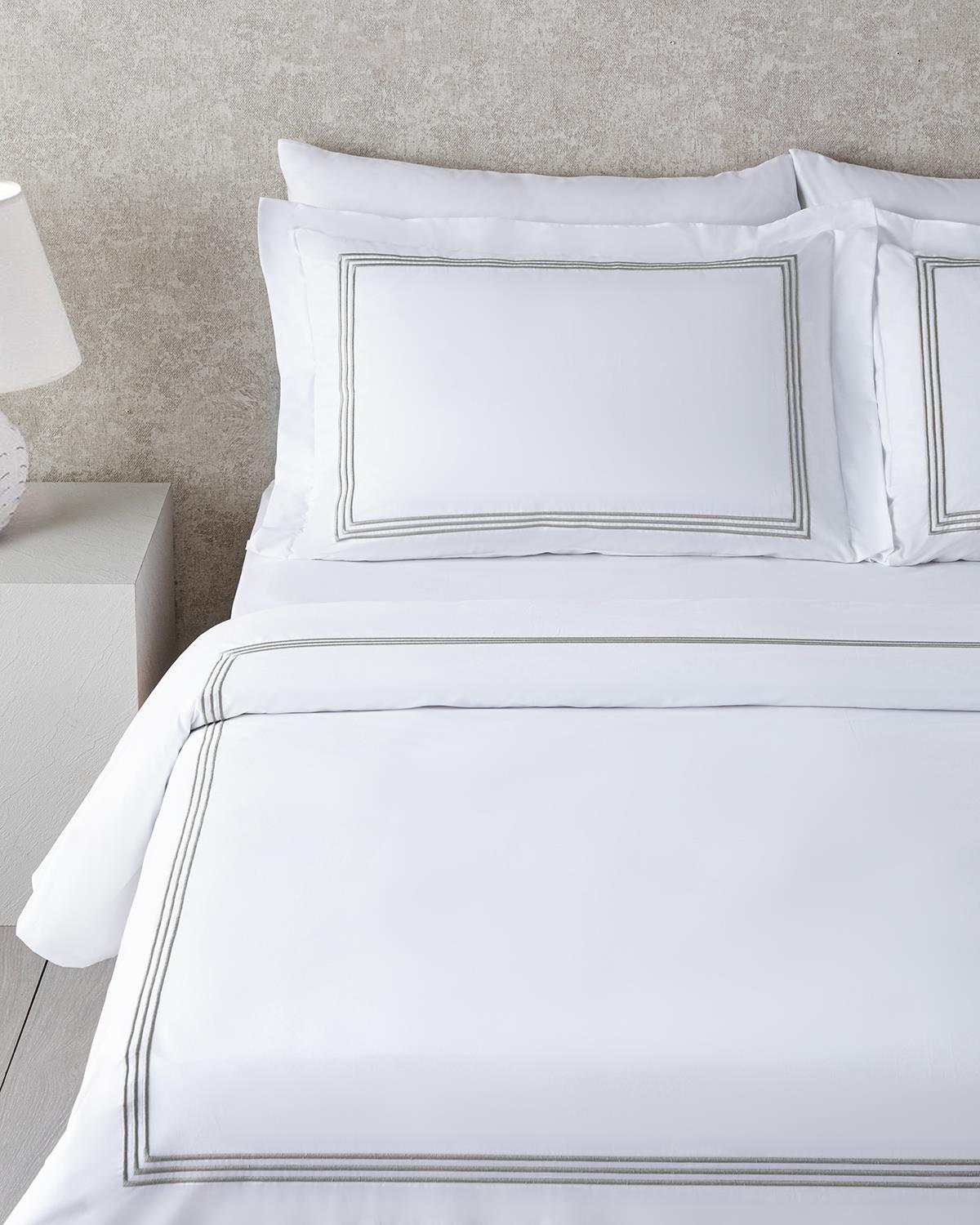 Modern Frame Nakışlı Perkal King Size Nevresim Takımı 240x220 cm Gümüş